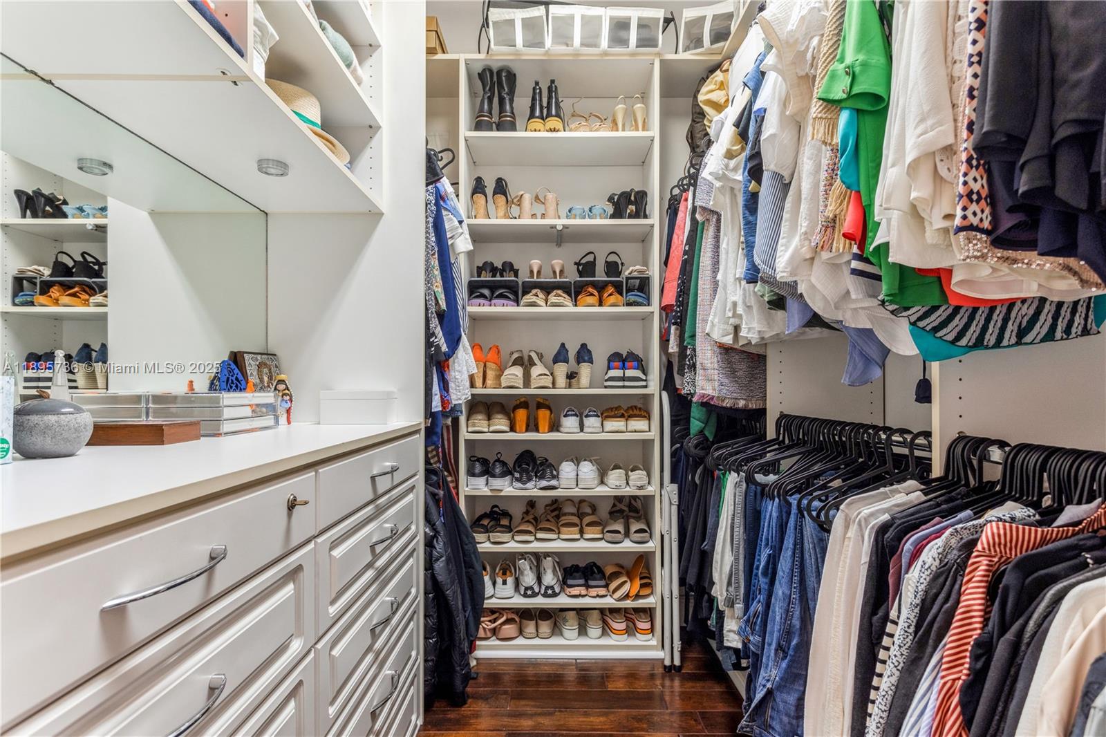 5774 SW 76th Ter South Miami, FL 33143