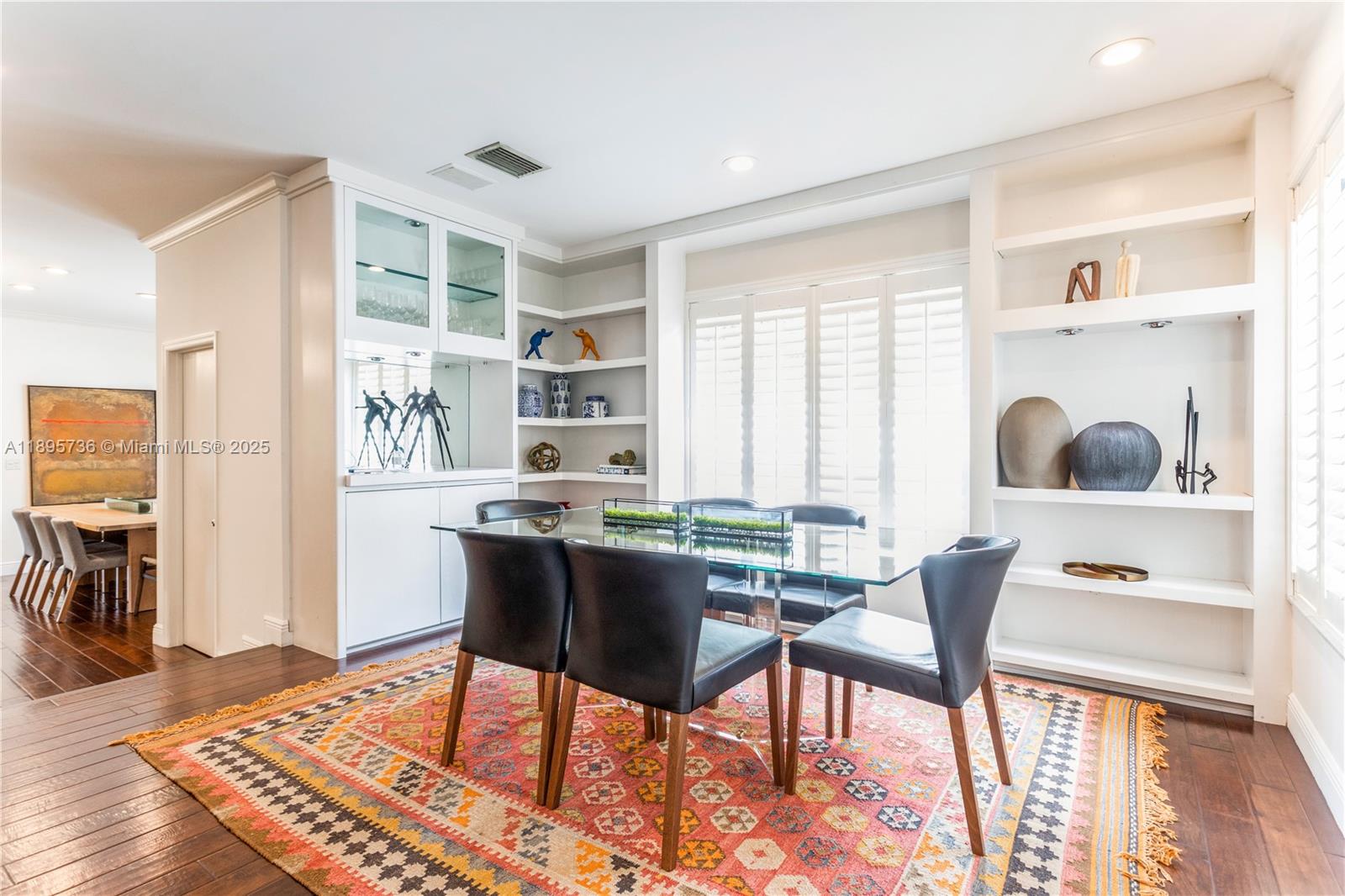 5774 SW 76th Ter South Miami, FL 33143