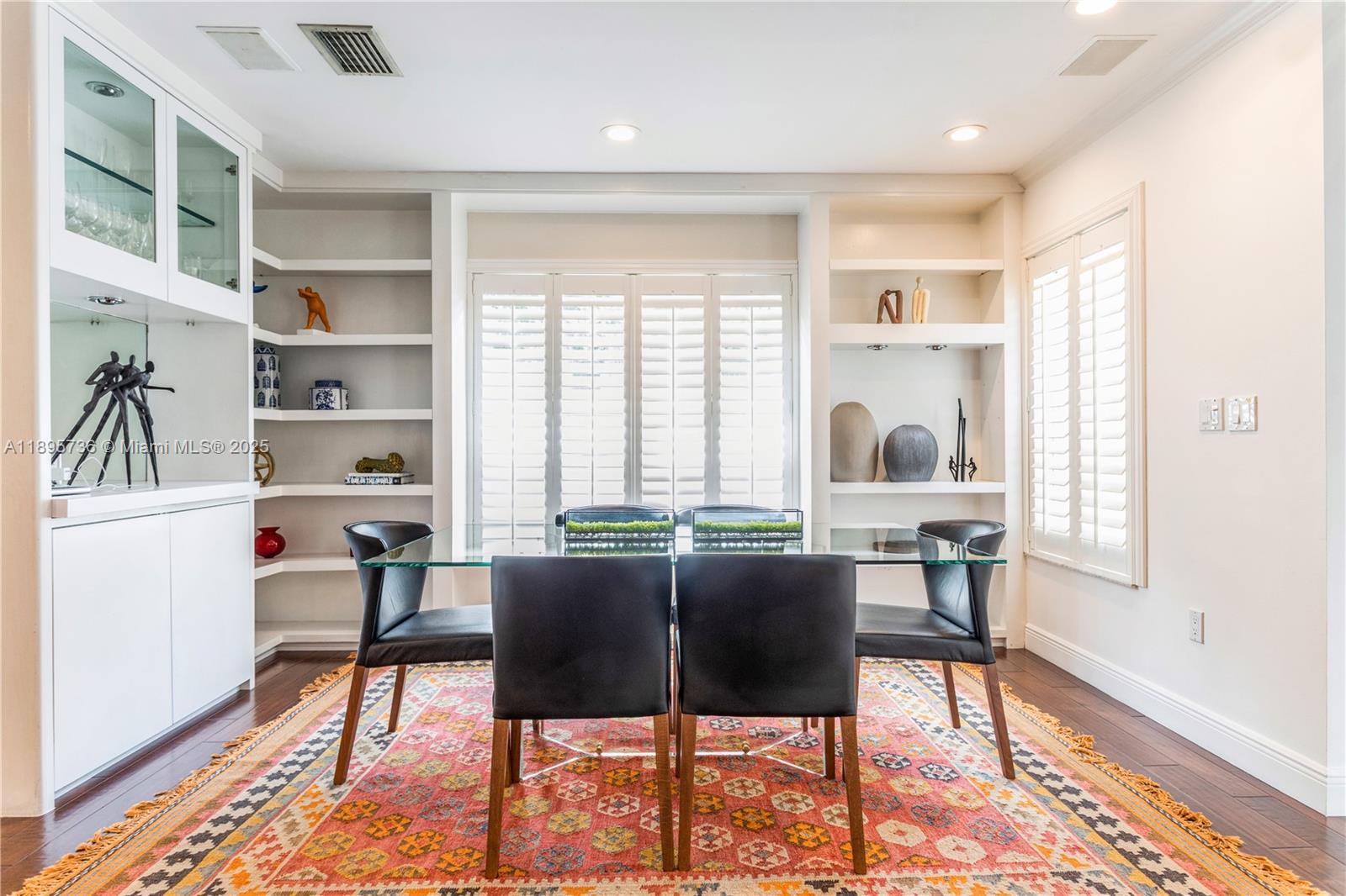 5774 SW 76th Ter South Miami, FL 33143