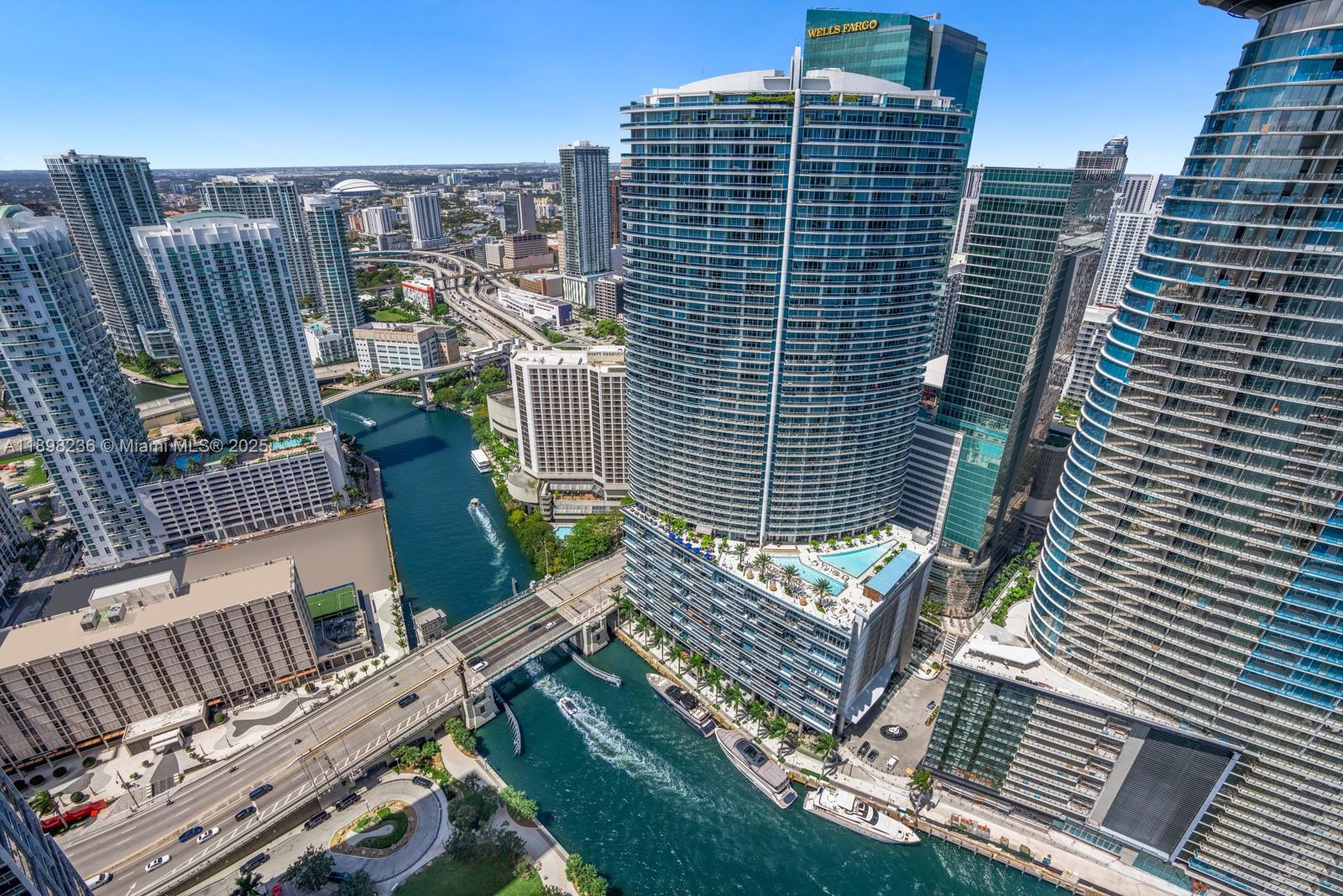 image Icon Brickell6
