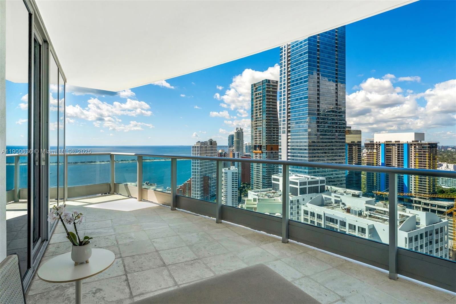 image Jade Brickell Residences12