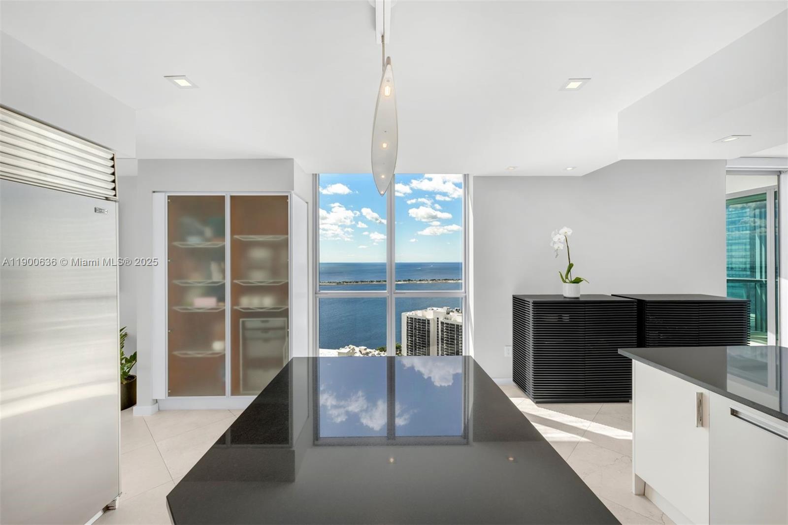 image Jade Brickell Residences5