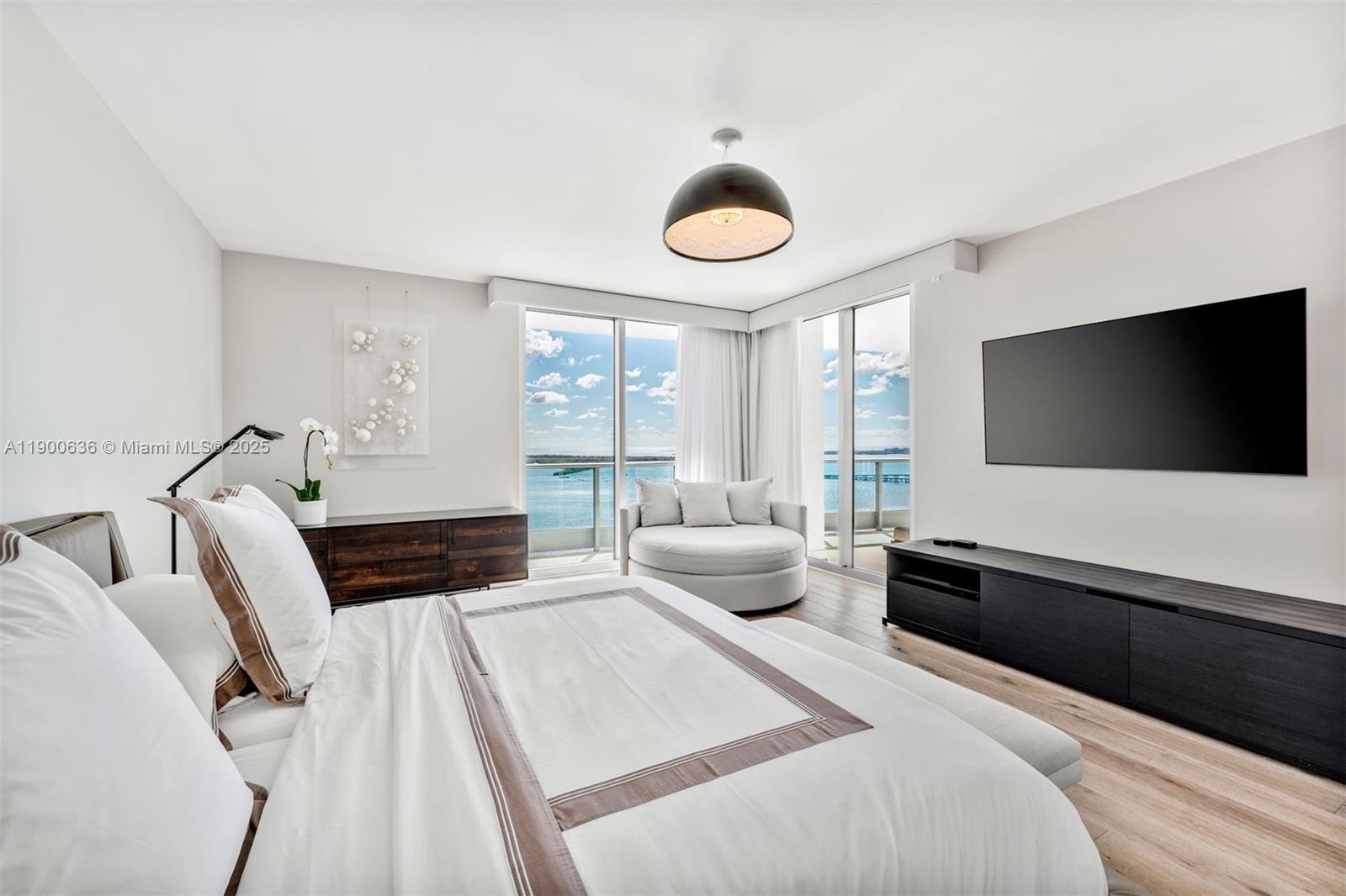 image Jade Brickell Residences6