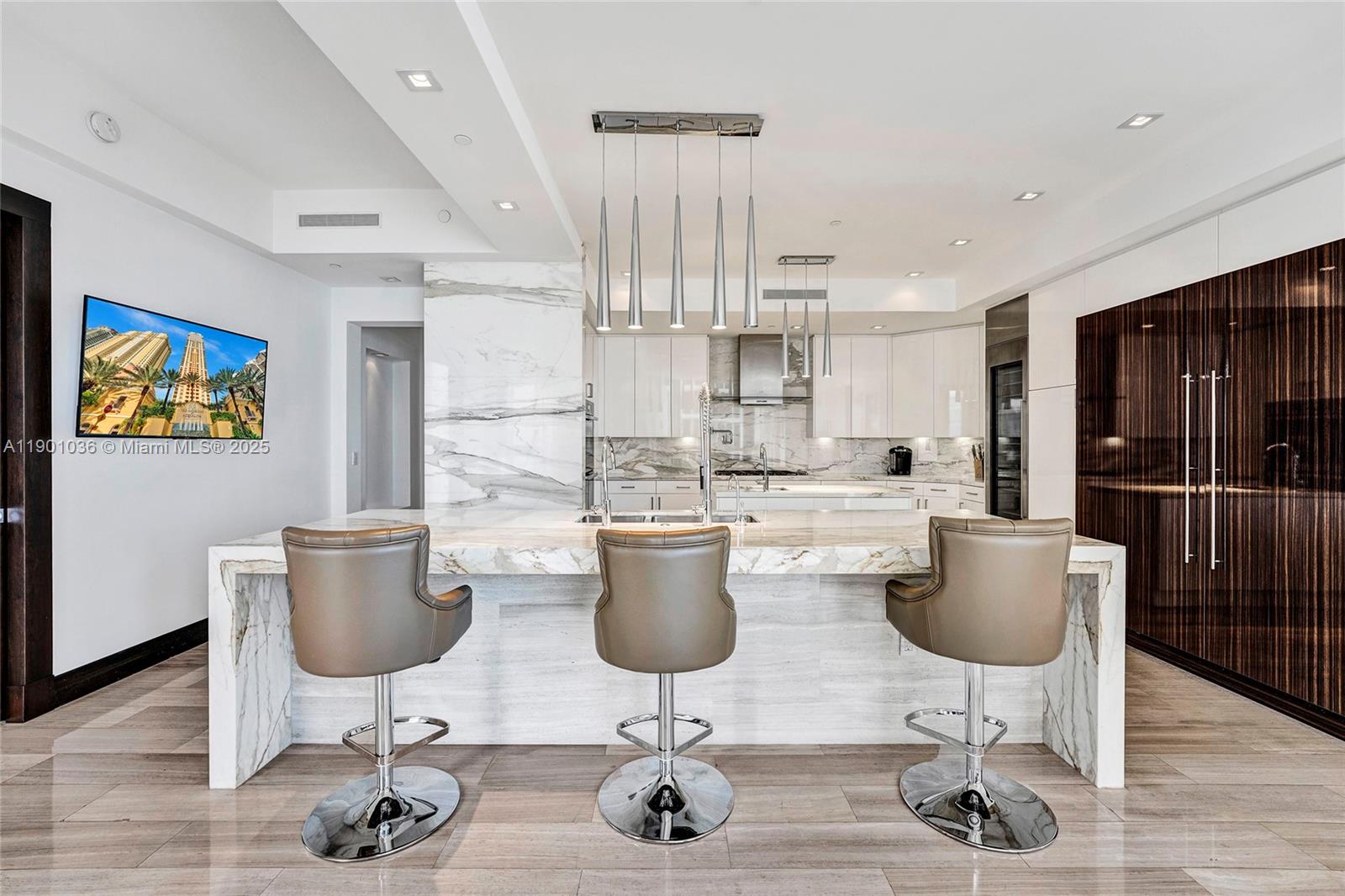 17749 Collins #1402 Sunny Isles Beach, FL 33160