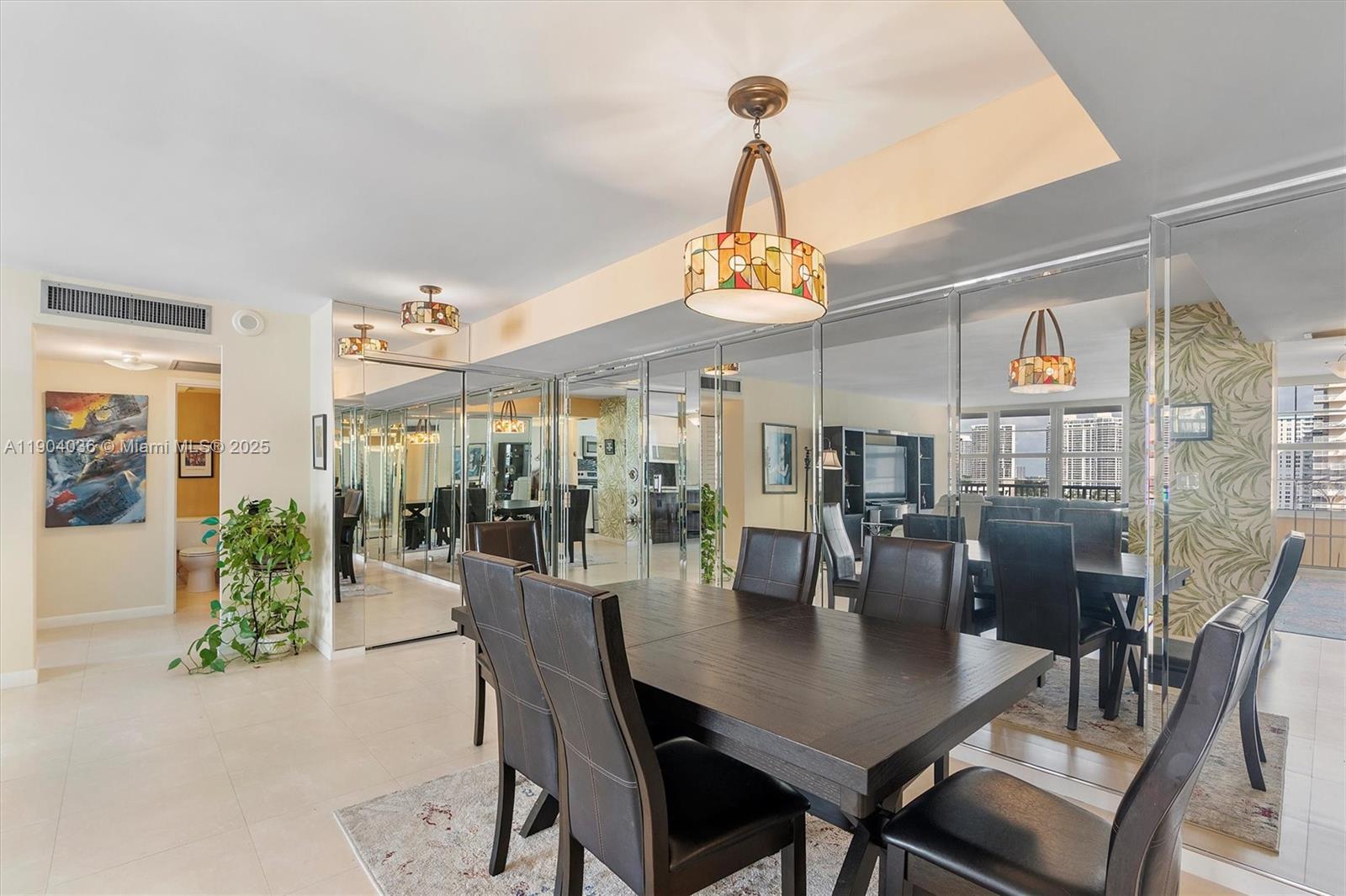 image Winston Towers3