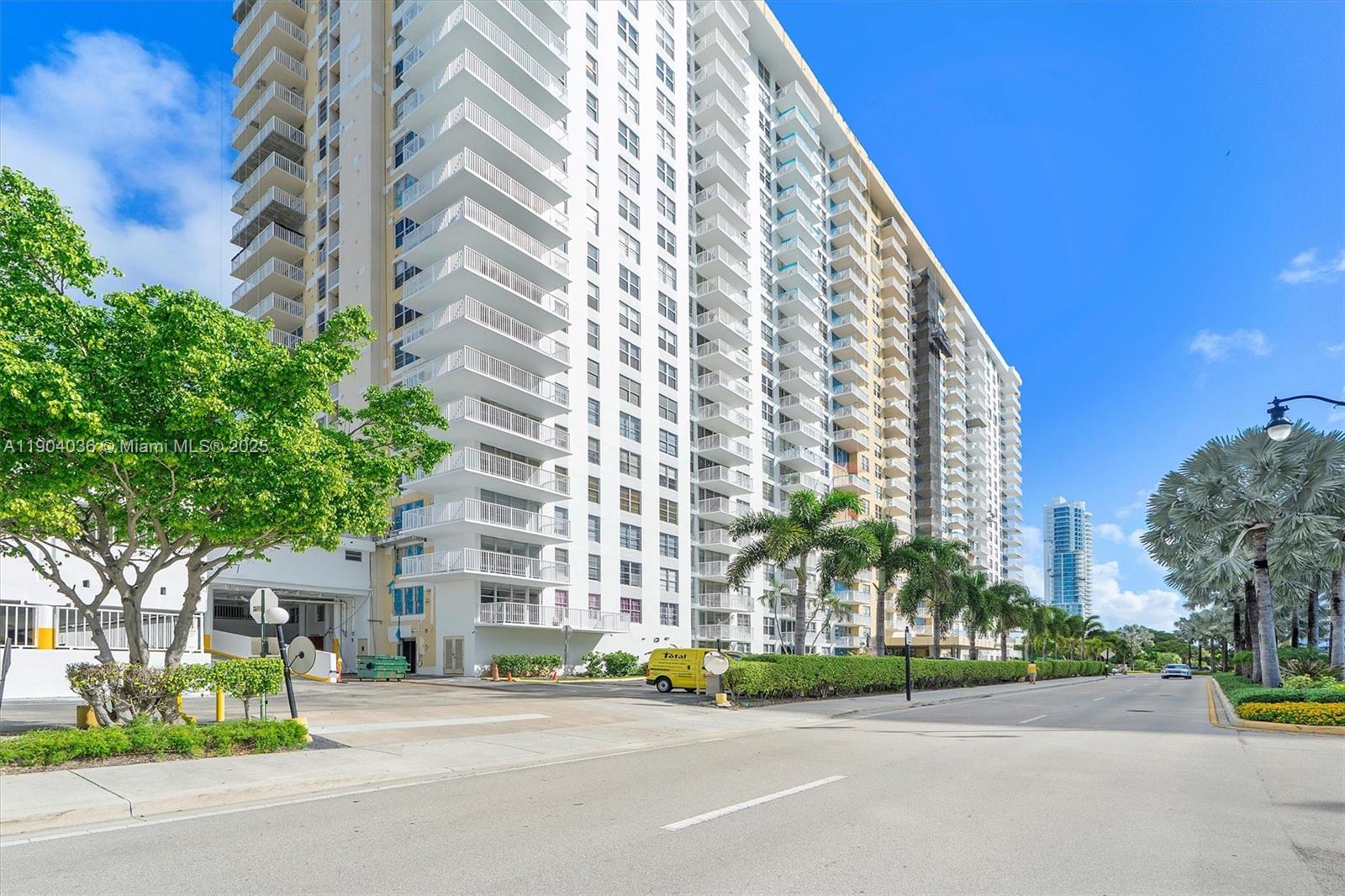 image Winston Towers46