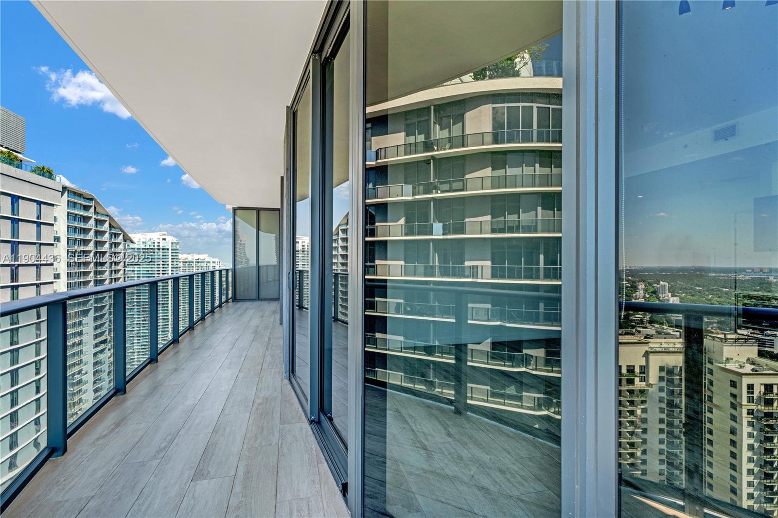 image Brickell Heights East9