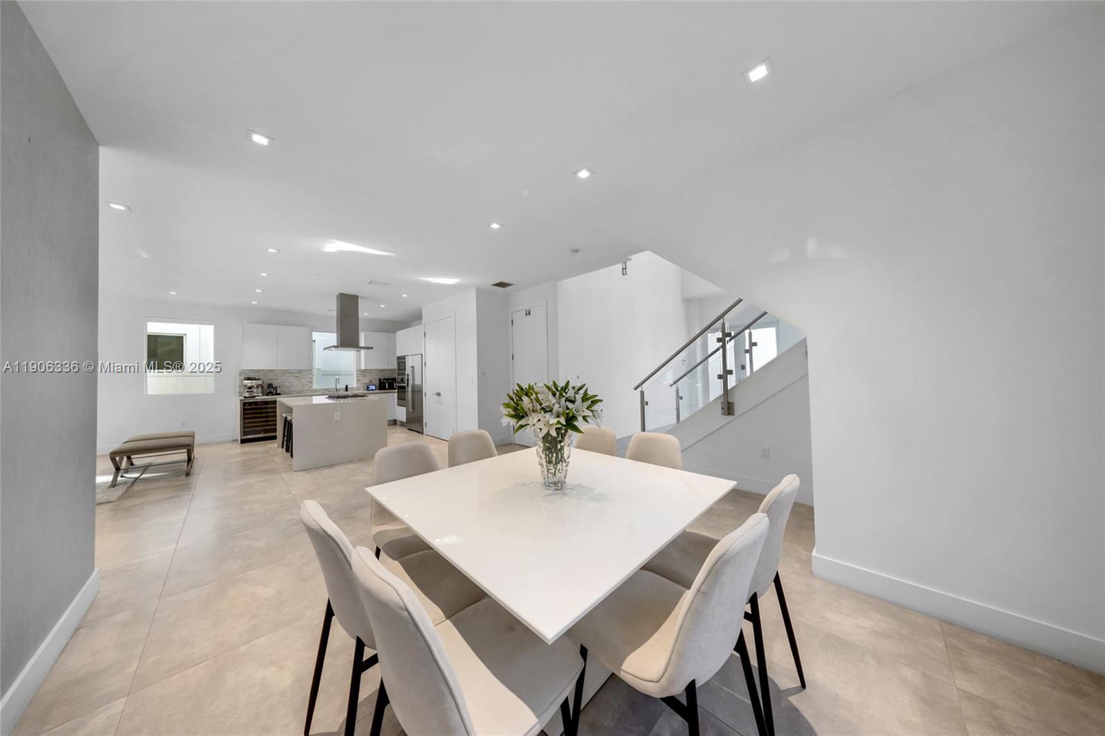 7541 NW 97th Ct Doral, FL 33178