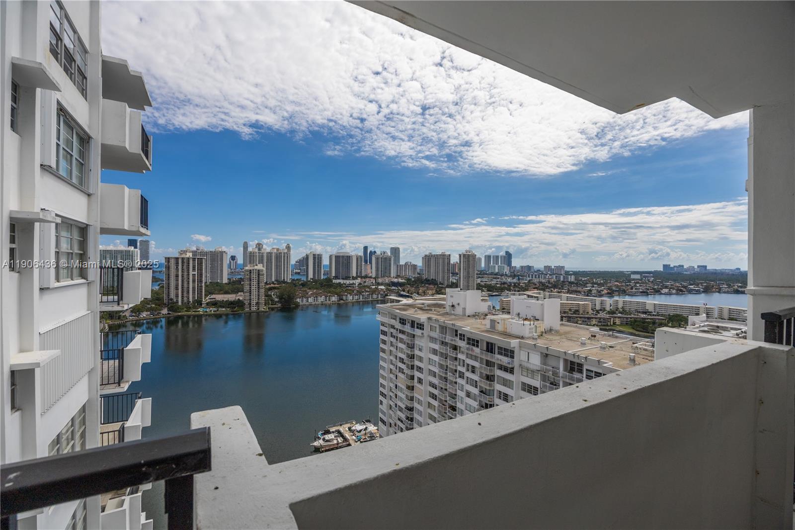 2750 NE 183rd St #2601 Aventura, FL 33160