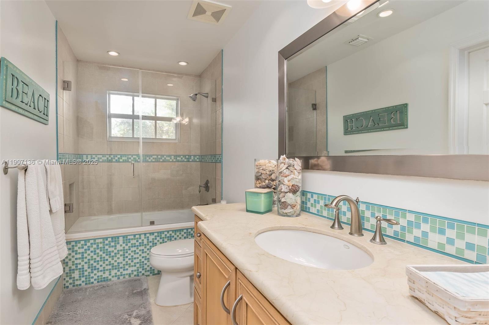 9240 SW 69th Ct Pinecrest, FL 33156