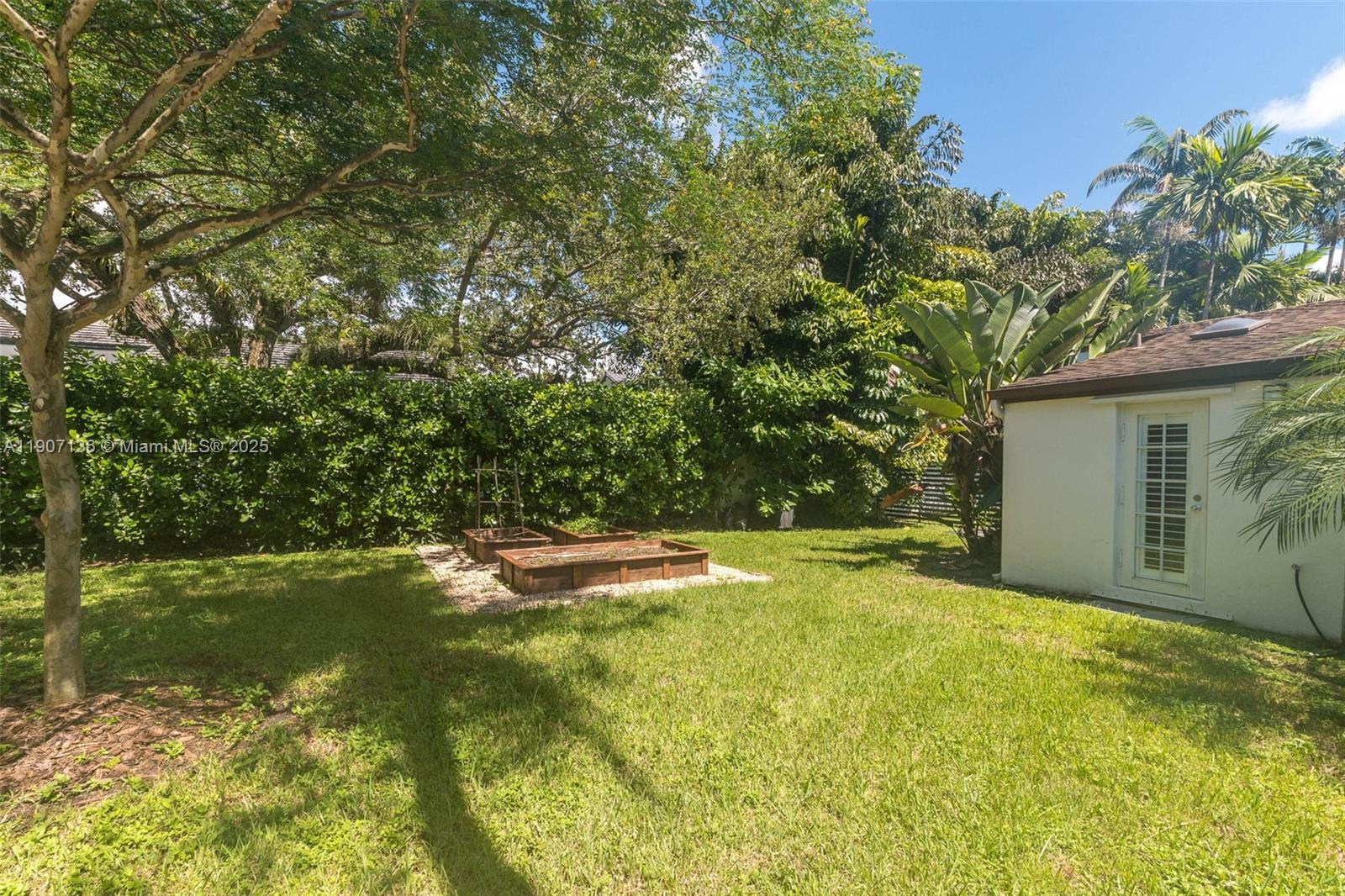 9240 SW 69th Ct Pinecrest, FL 33156
