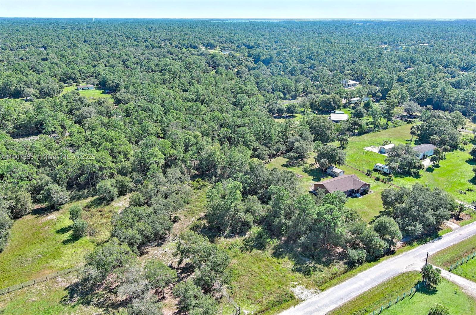 325 S Estribo St Clewiston, FL 33440