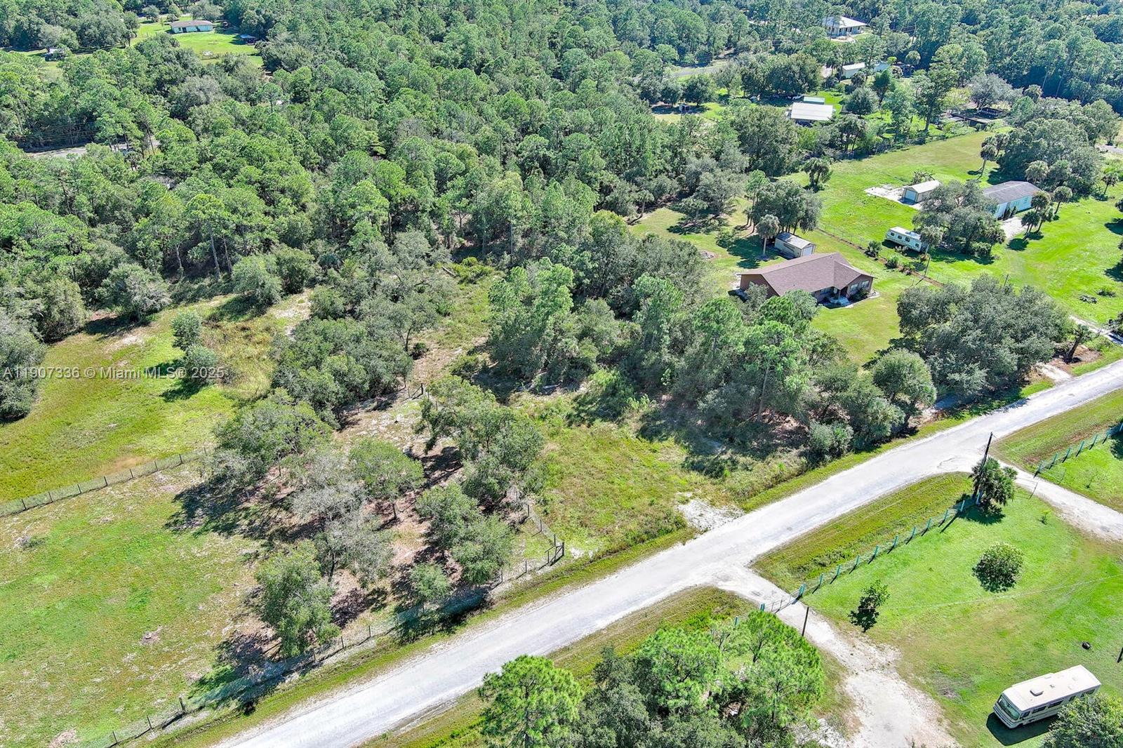 325 S Estribo St Clewiston, FL 33440