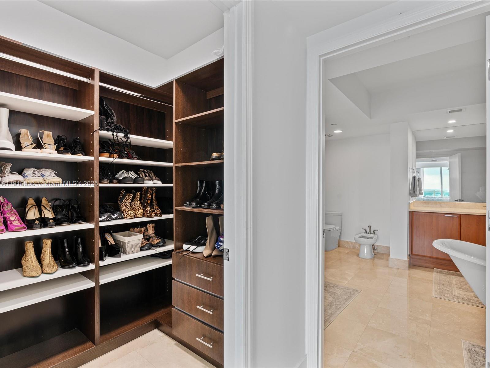 3301 NE 183rd St #2706 Aventura, FL 33160