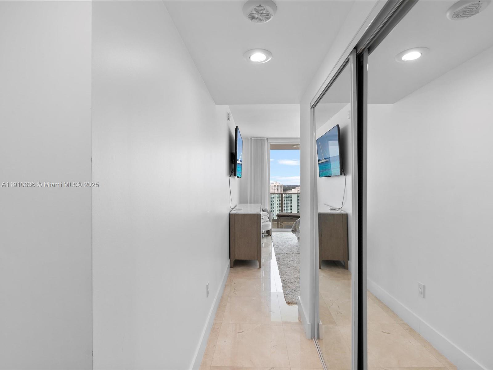 3301 NE 183rd St #2706 Aventura, FL 33160