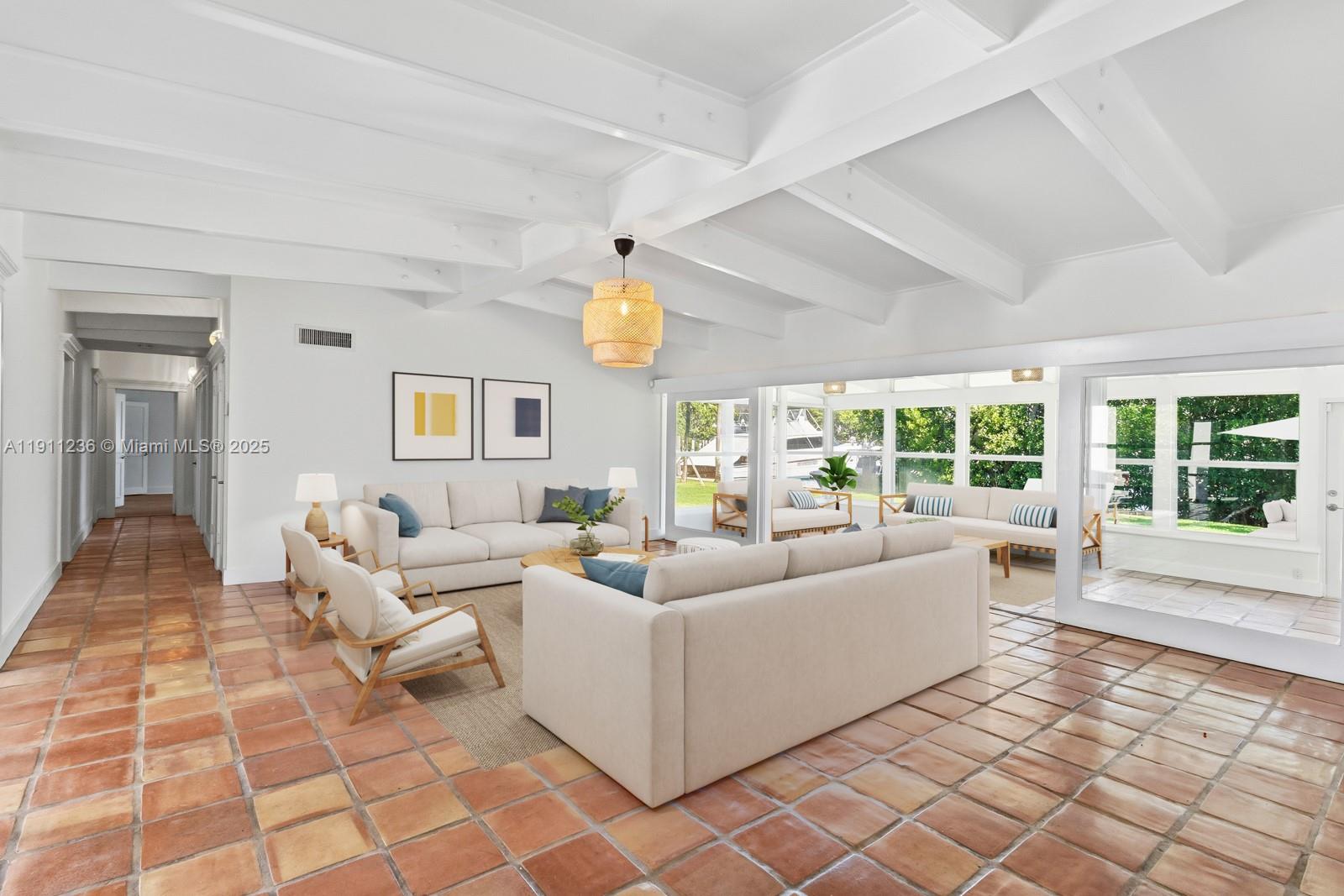 4 Harbor Pt Key Biscayne, FL 33149