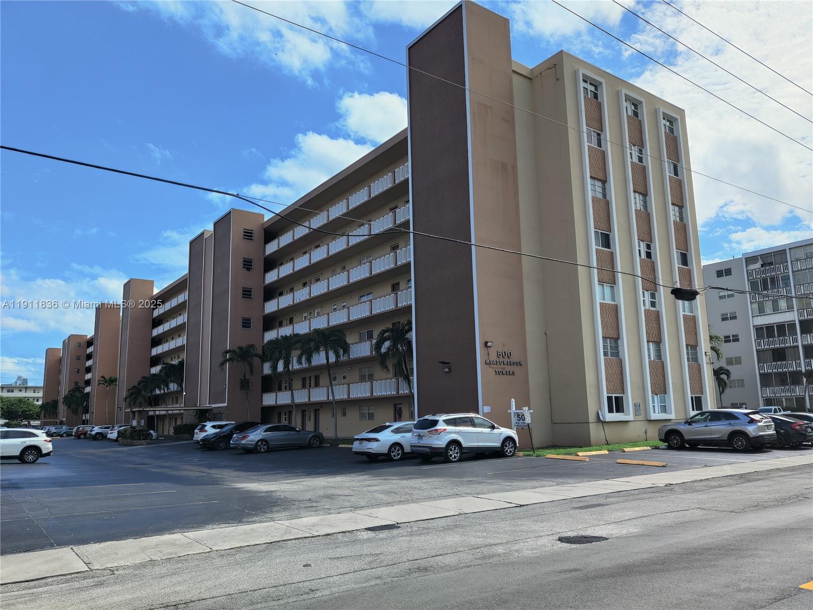 500 NE 12th Ave #102