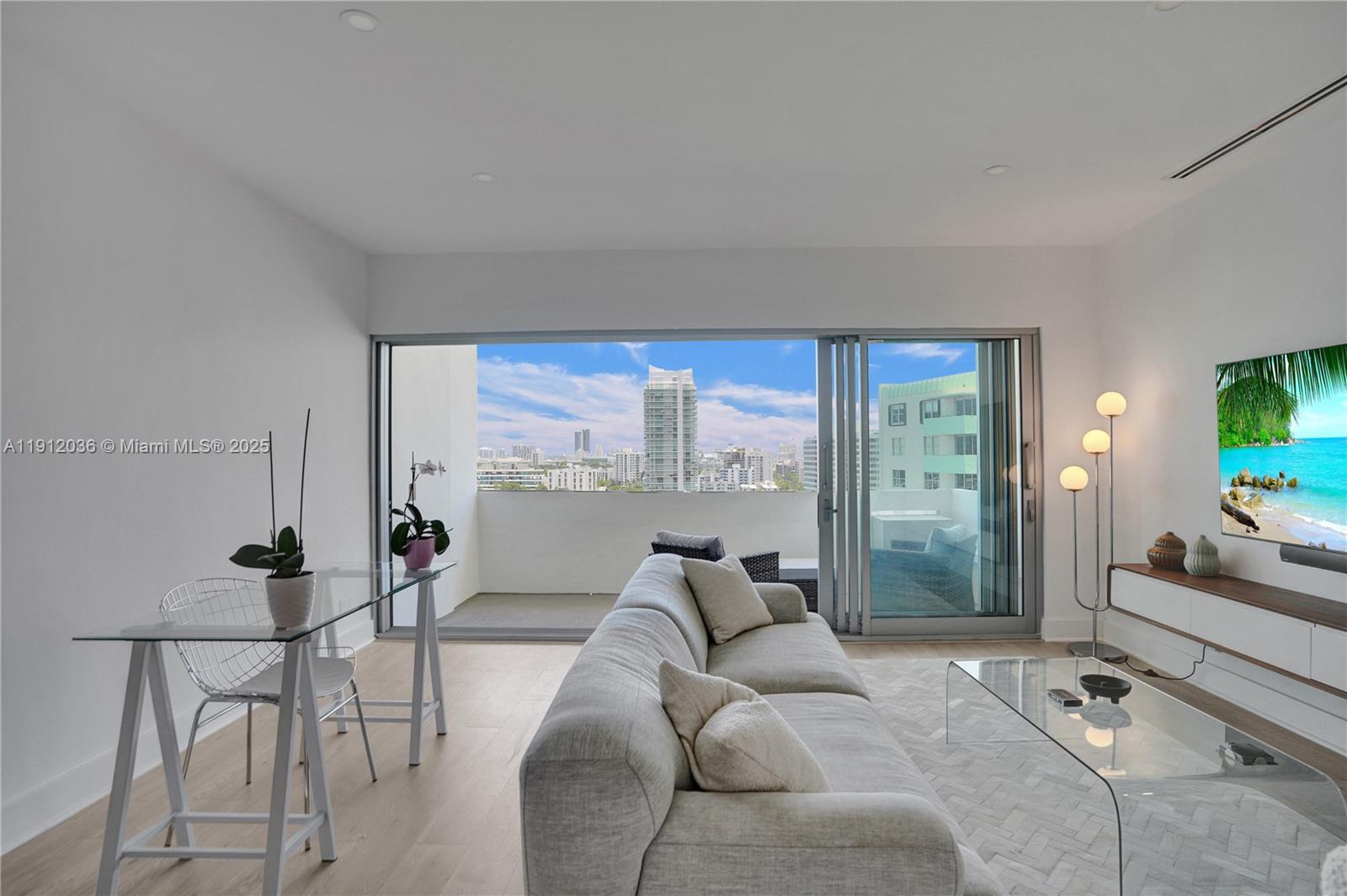 3 Island Ave #PHK Miami Beach, FL 33139