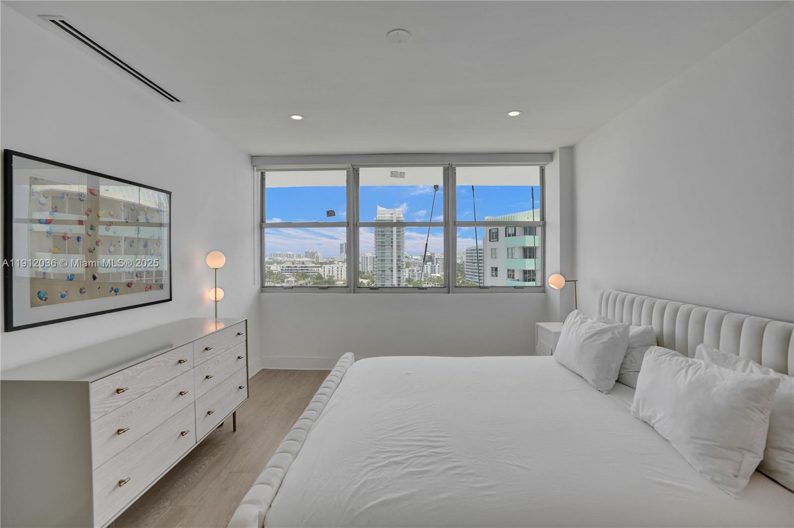 3 Island Ave #PHK Miami Beach, FL 33139