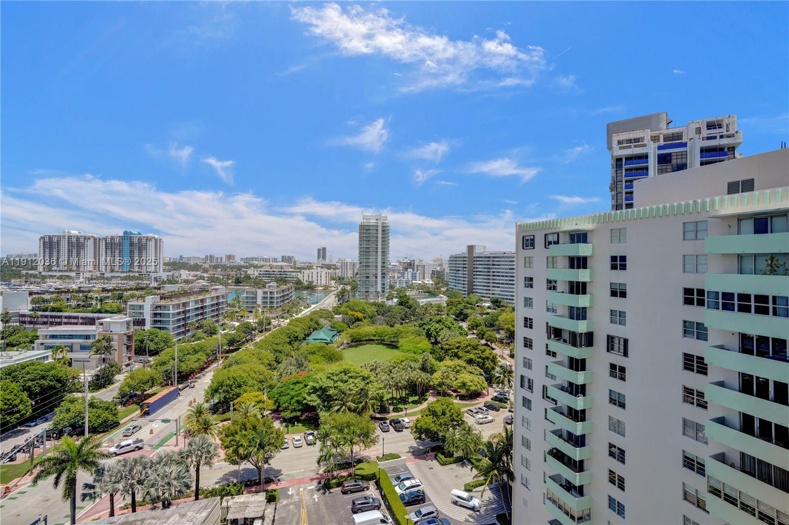 3 Island Ave #PHK Miami Beach, FL 33139