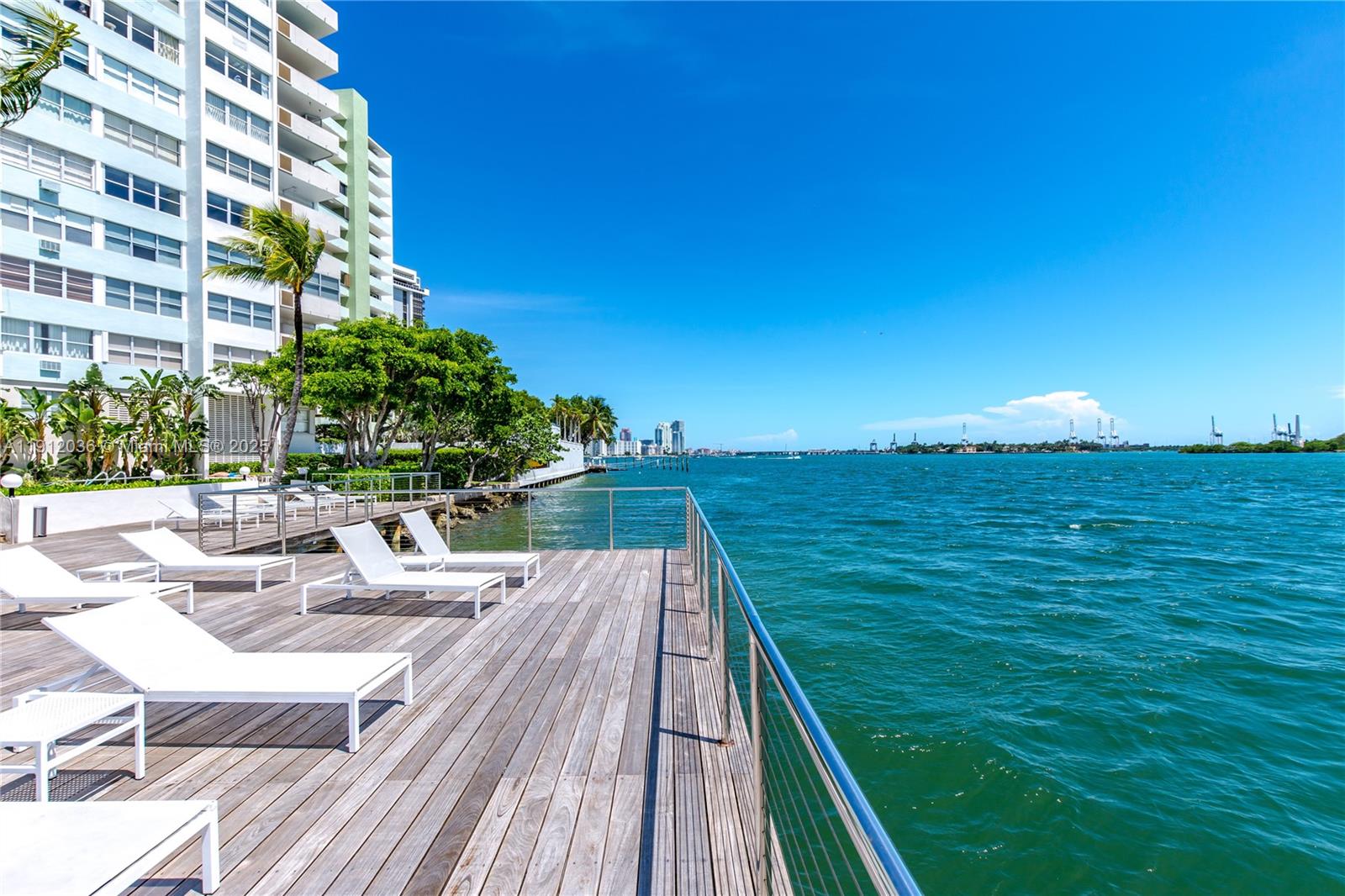 3 Island Ave #PHK Miami Beach, FL 33139