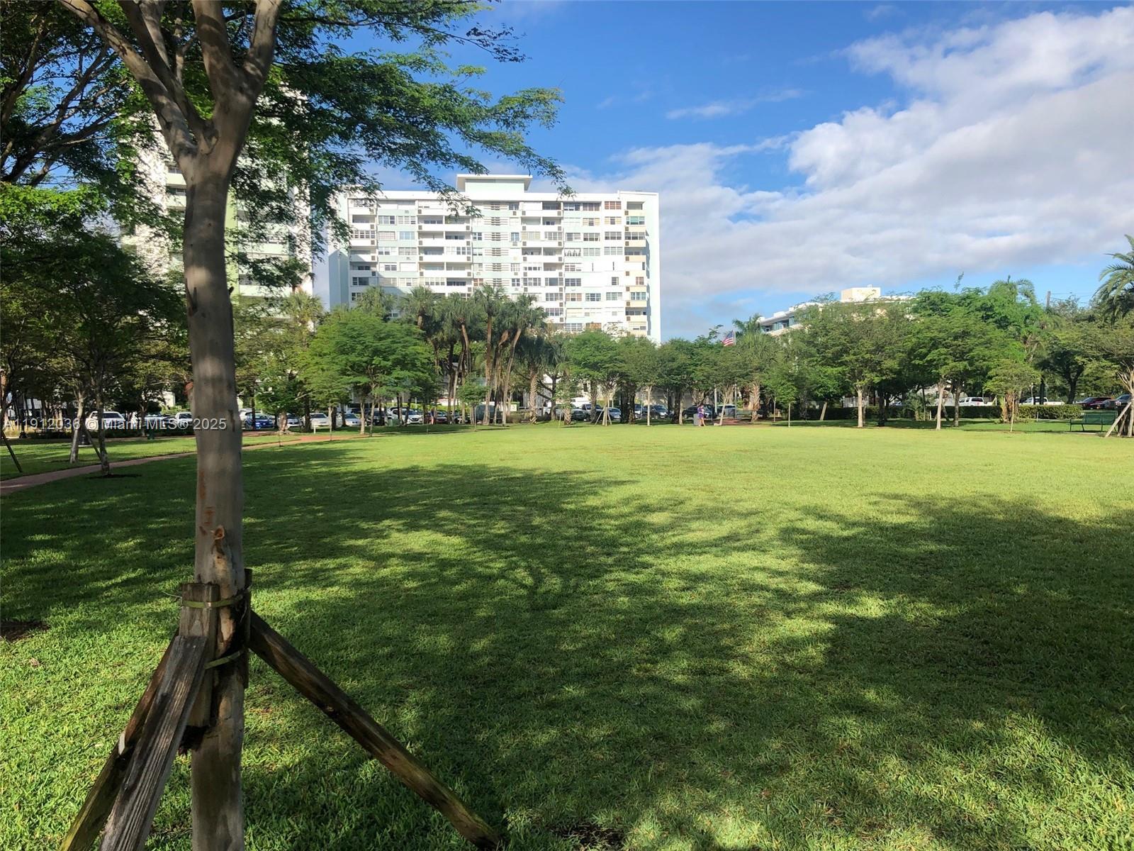 3 Island Ave #PHK Miami Beach, FL 33139