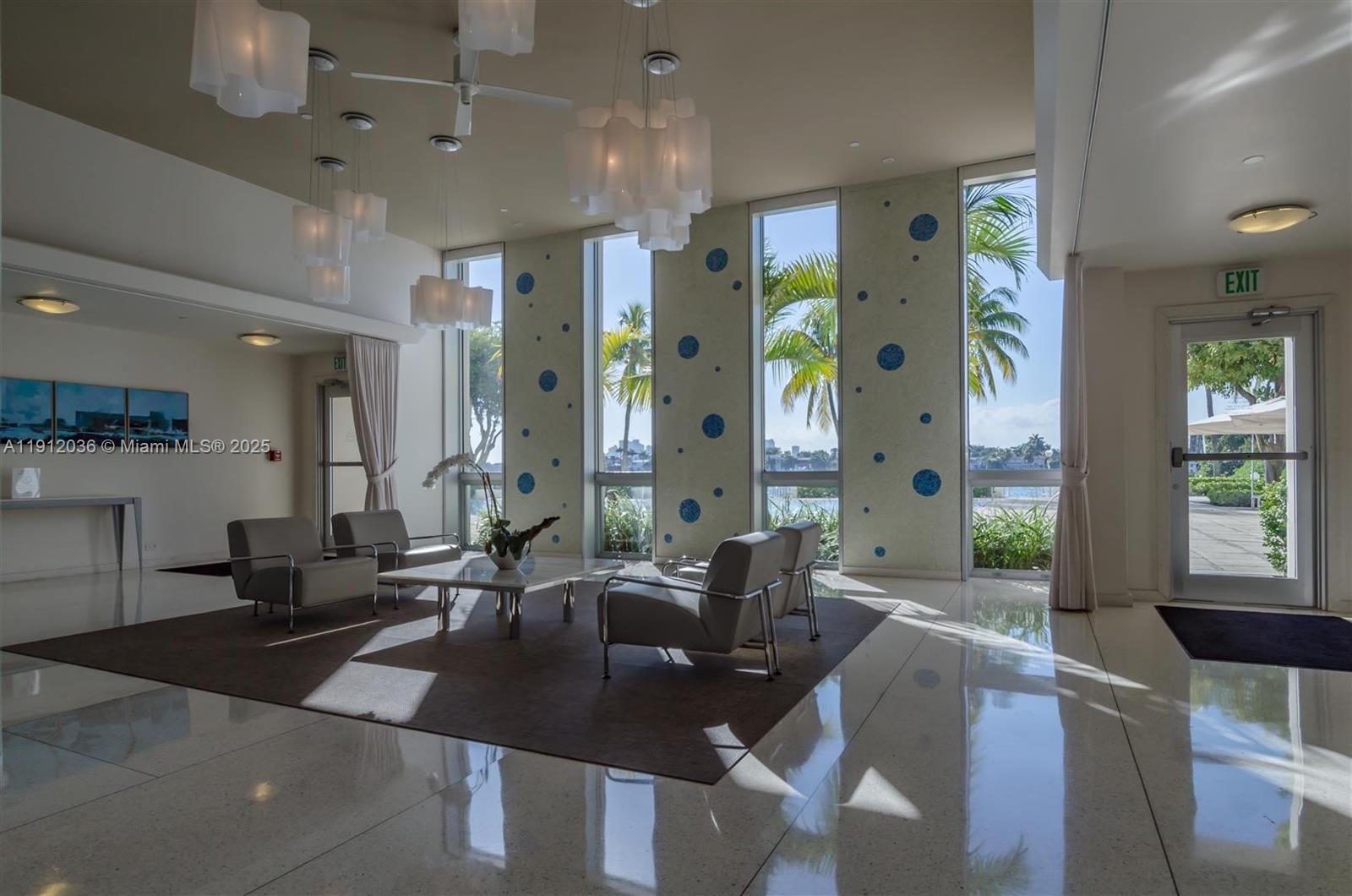 3 Island Ave #PHK Miami Beach, FL 33139