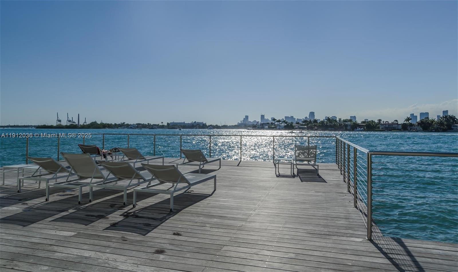 3 Island Ave #PHK Miami Beach, FL 33139