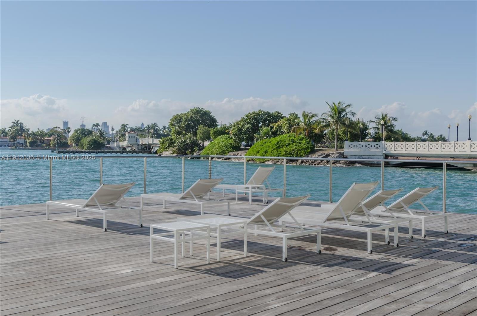 3 Island Ave #PHK Miami Beach, FL 33139