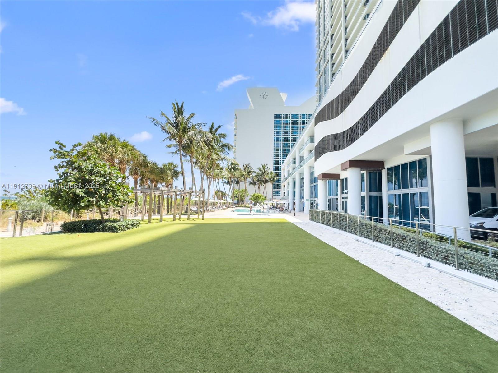 6899 Collins Ave #1204 Miami Beach, FL 33141