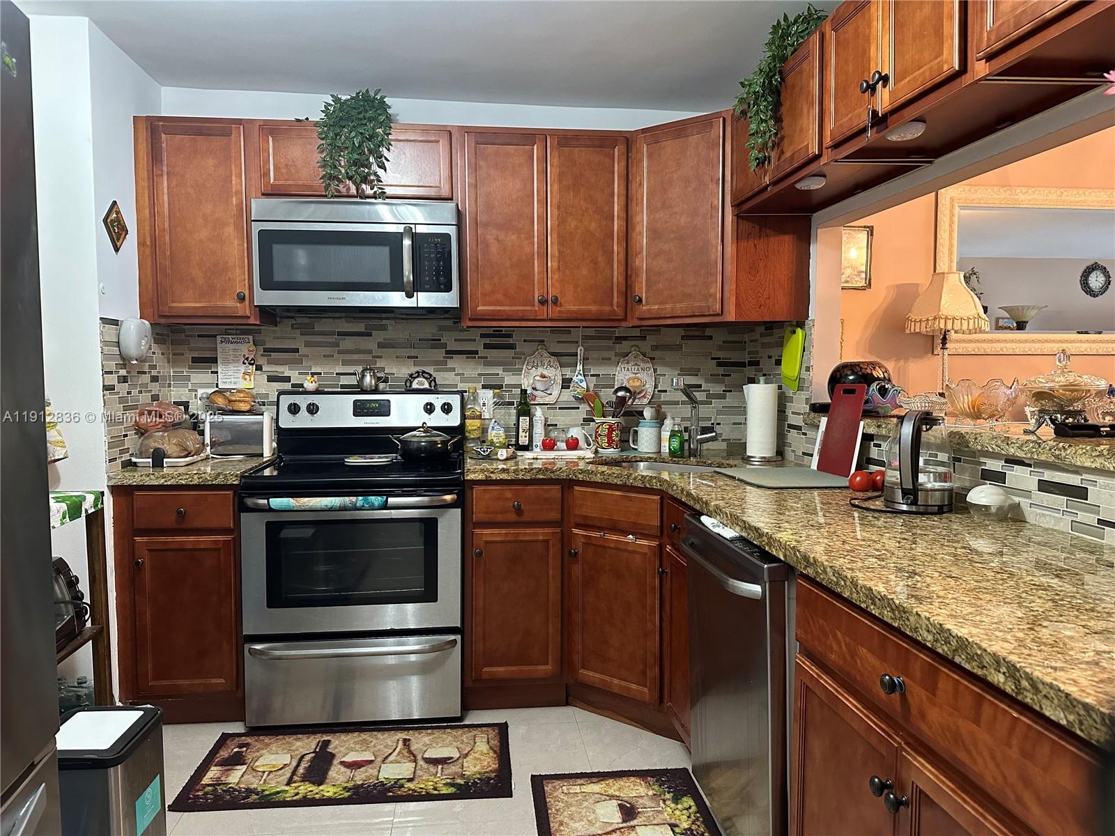 image Prince Geoerge Condo27