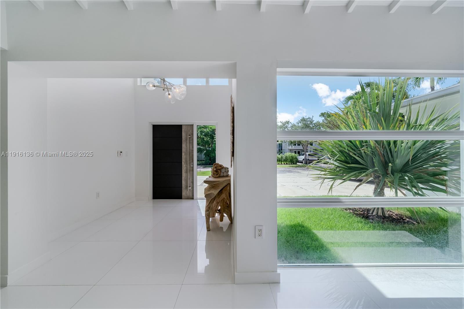 475 Woodcrest Rd Key Biscayne, FL 33149