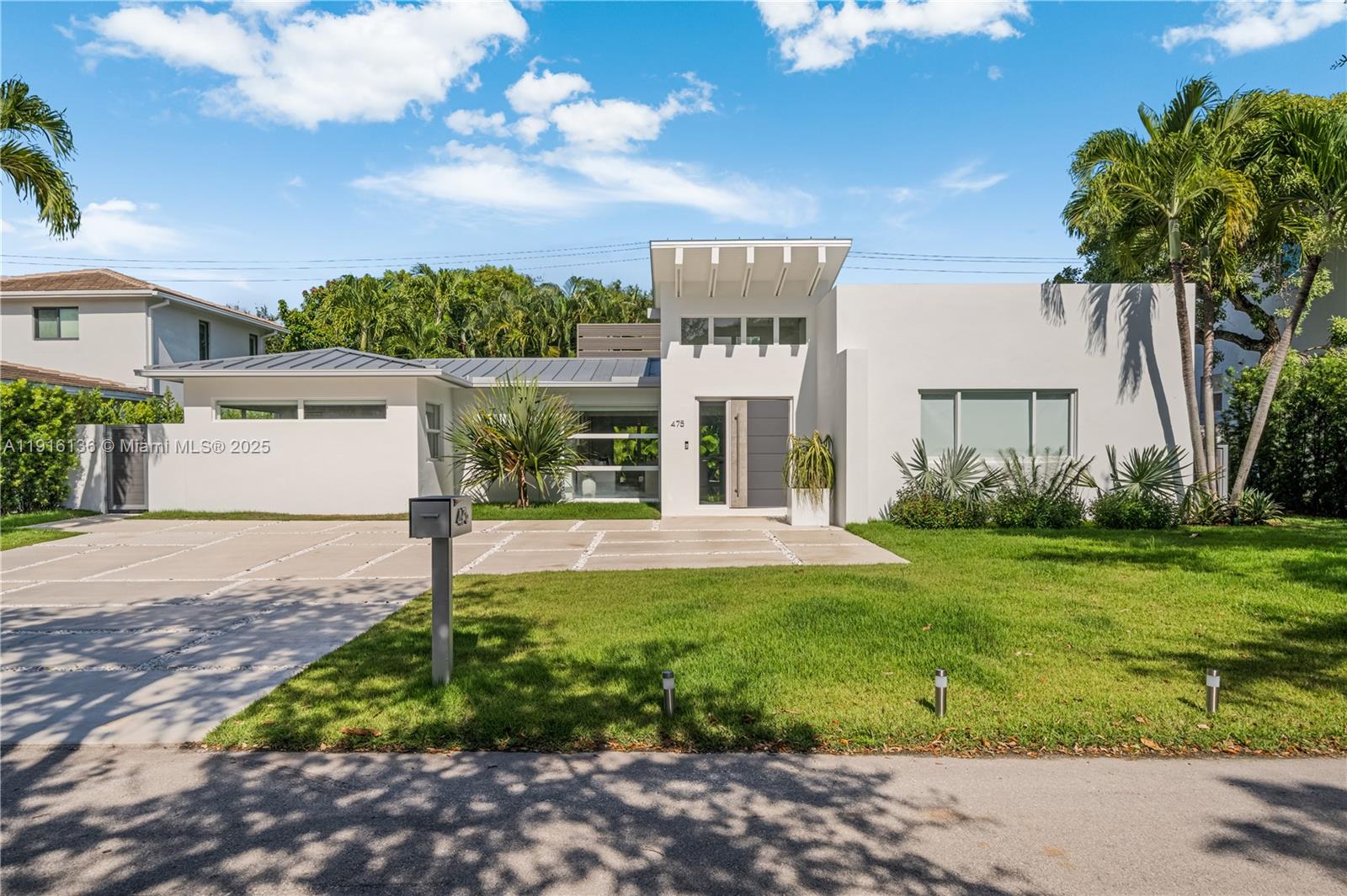475 Woodcrest Rd Key Biscayne, FL 33149