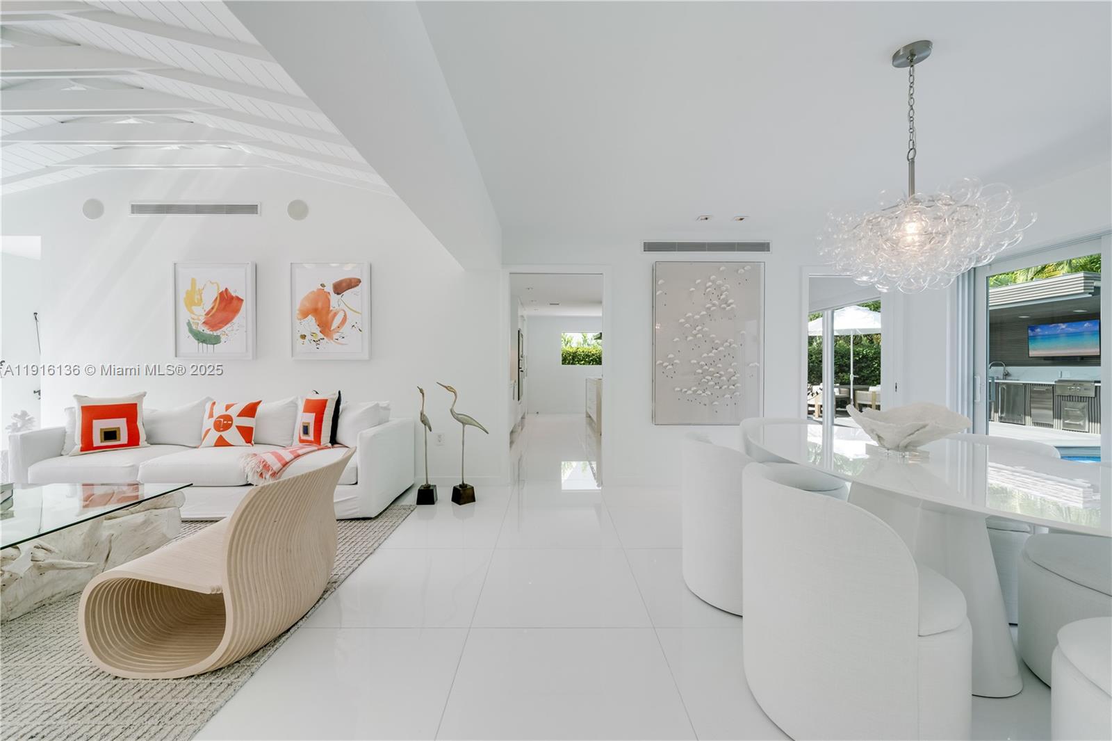 475 Woodcrest Rd Key Biscayne, FL 33149