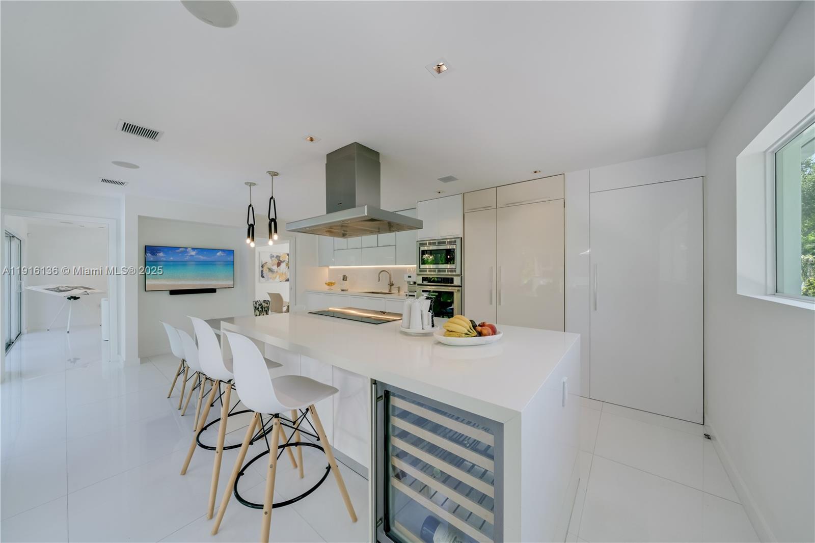 475 Woodcrest Rd Key Biscayne, FL 33149