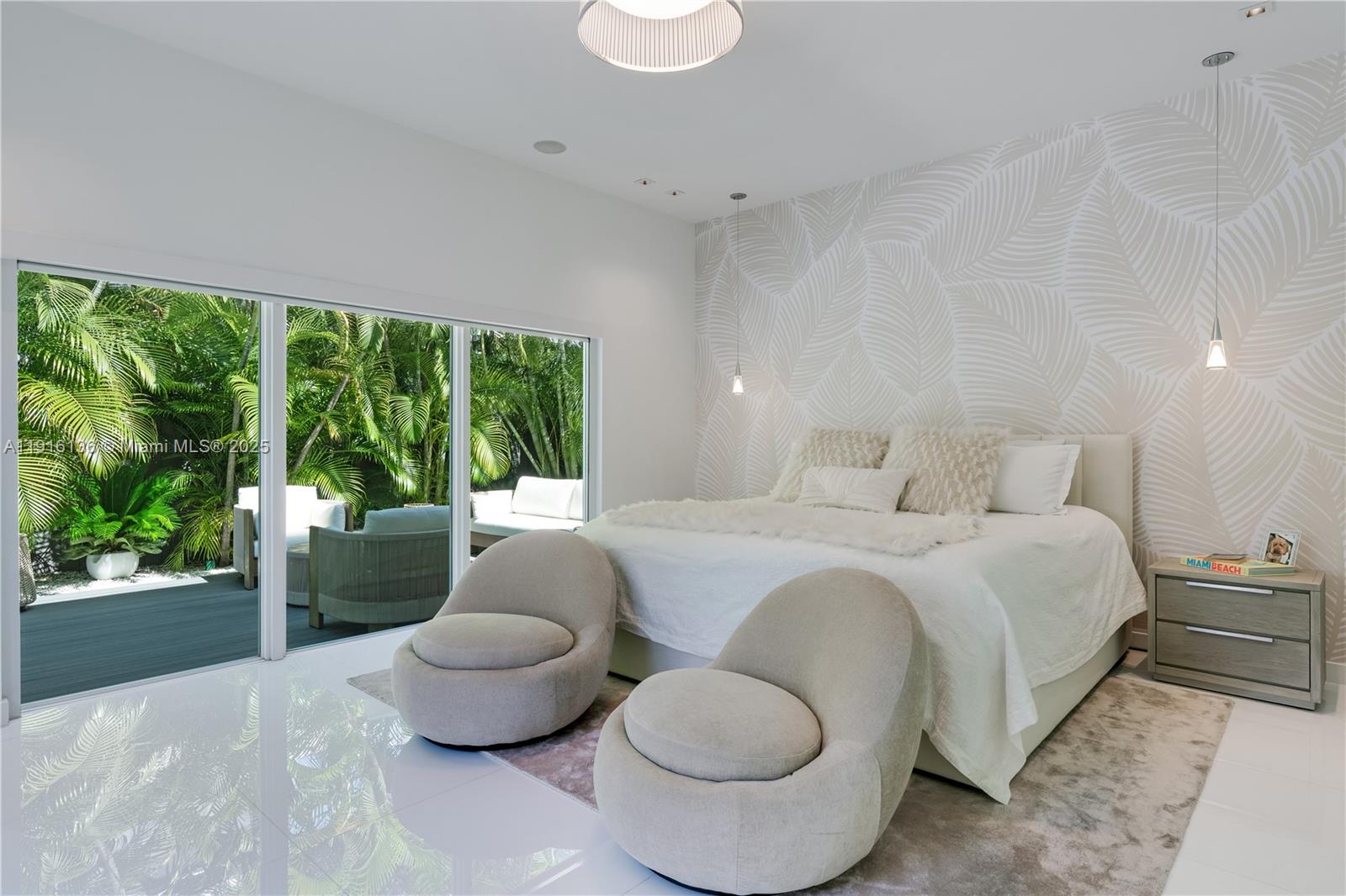 475 Woodcrest Rd Key Biscayne, FL 33149