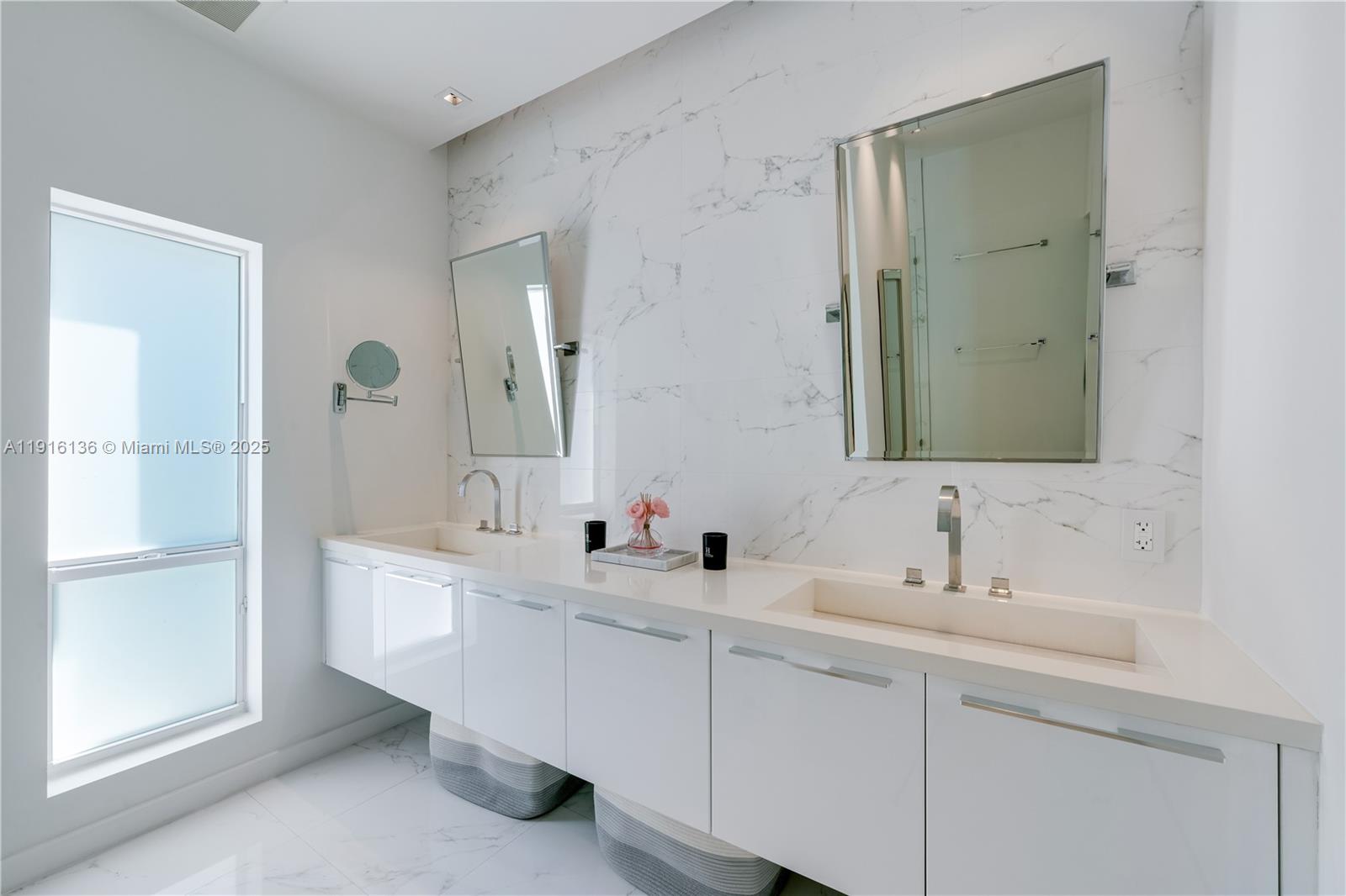 475 Woodcrest Rd Key Biscayne, FL 33149