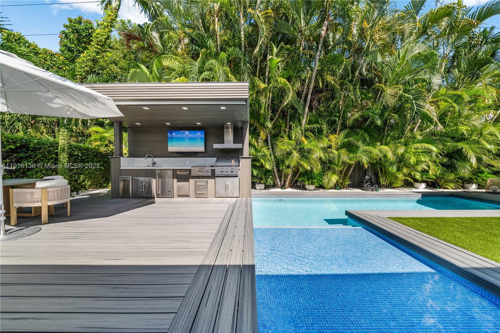 475 Woodcrest Rd Key Biscayne, FL 33149