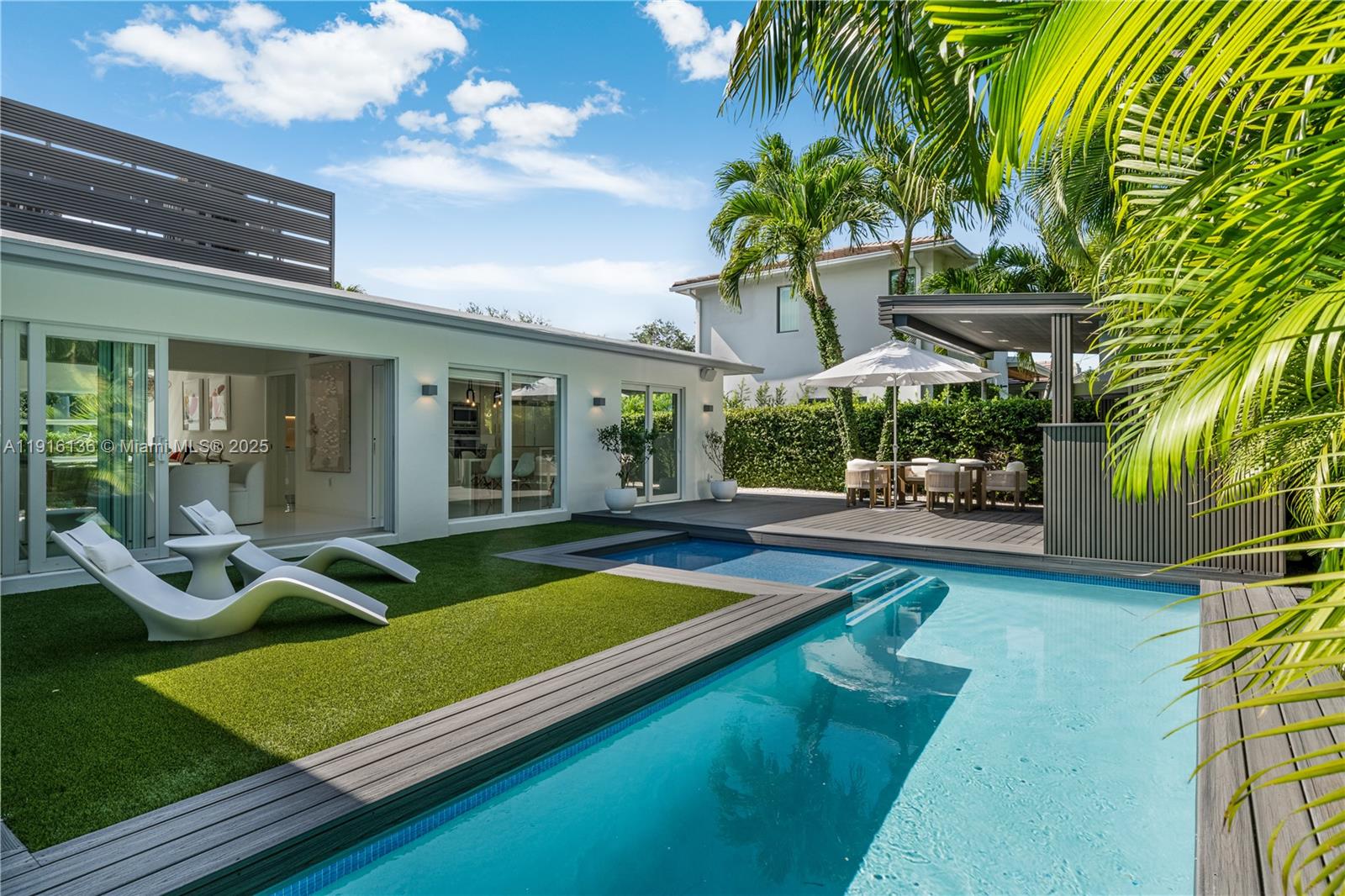 475 Woodcrest Rd Key Biscayne, FL 33149