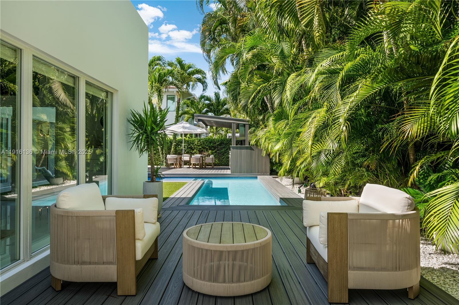 475 Woodcrest Rd Key Biscayne, FL 33149