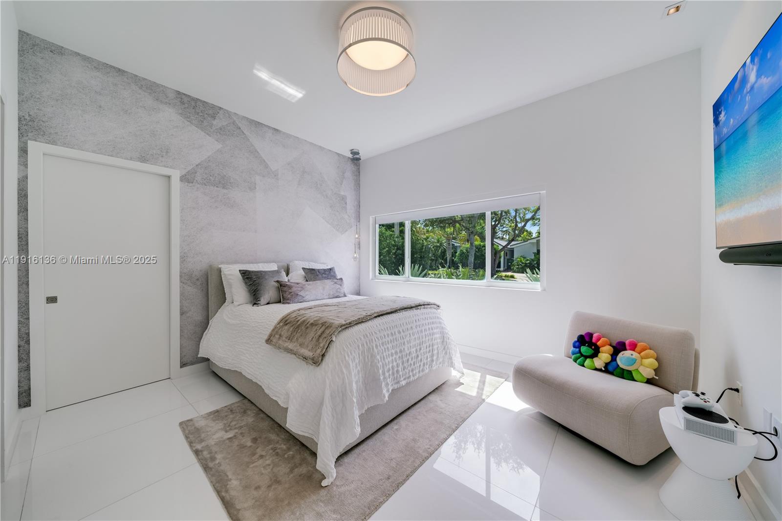 475 Woodcrest Rd Key Biscayne, FL 33149