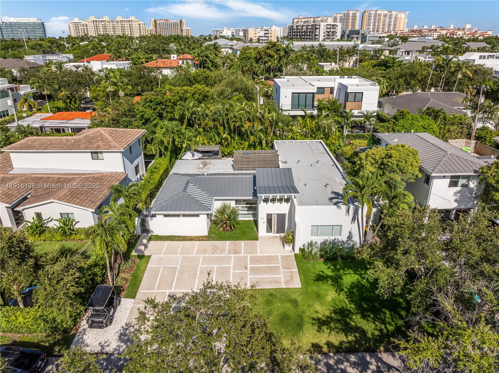 475 Woodcrest Rd Key Biscayne, FL 33149