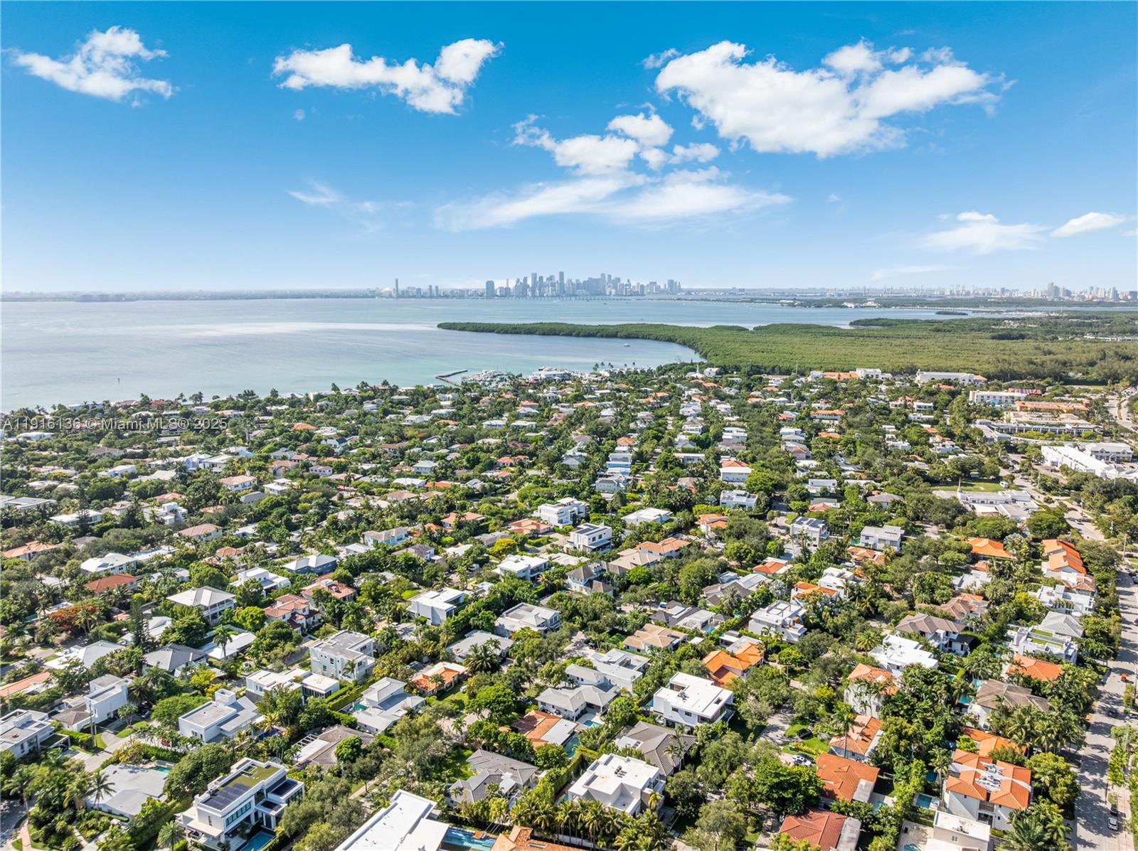 475 Woodcrest Rd Key Biscayne, FL 33149