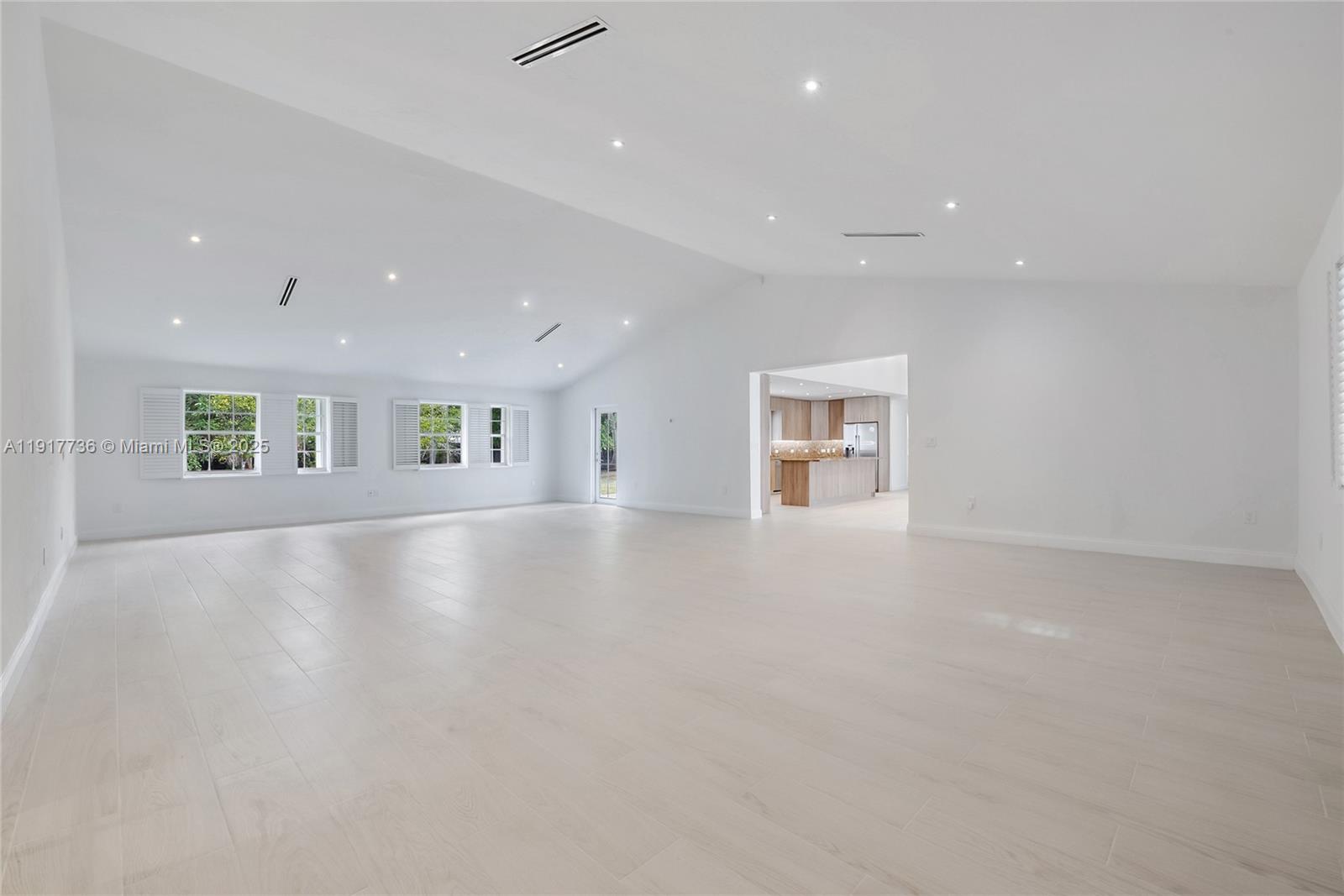 7675 SW 132nd St Pinecrest, FL 33156