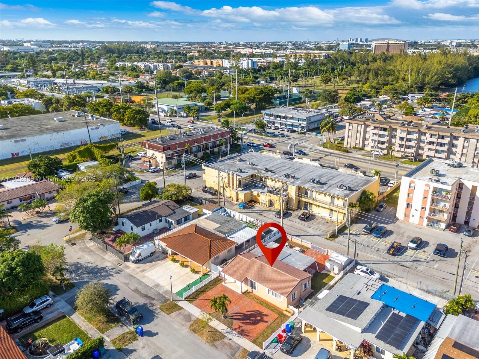 6841 SW 1st St Miami, FL 33144