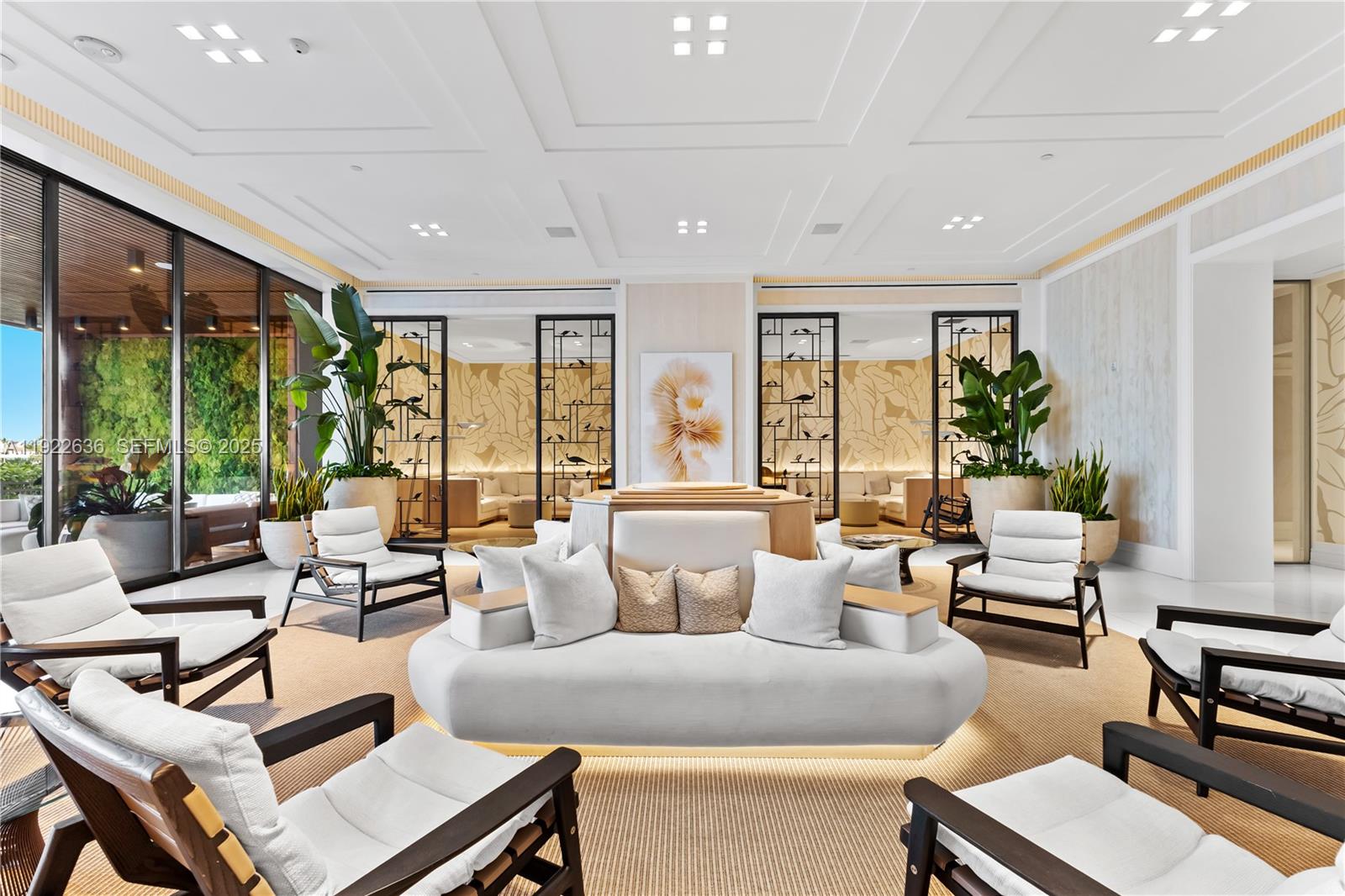 6800 Fisher Is Dr #6842 Miami Beach, FL 33109