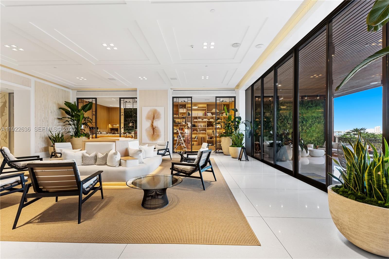 6800 Fisher Is Dr #6842 Miami Beach, FL 33109