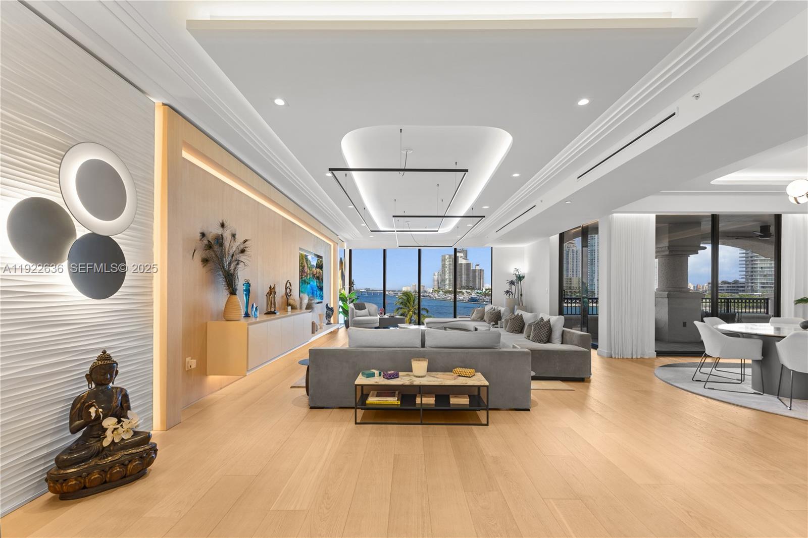 6800 Fisher Is Dr #6842 Miami Beach, FL 33109