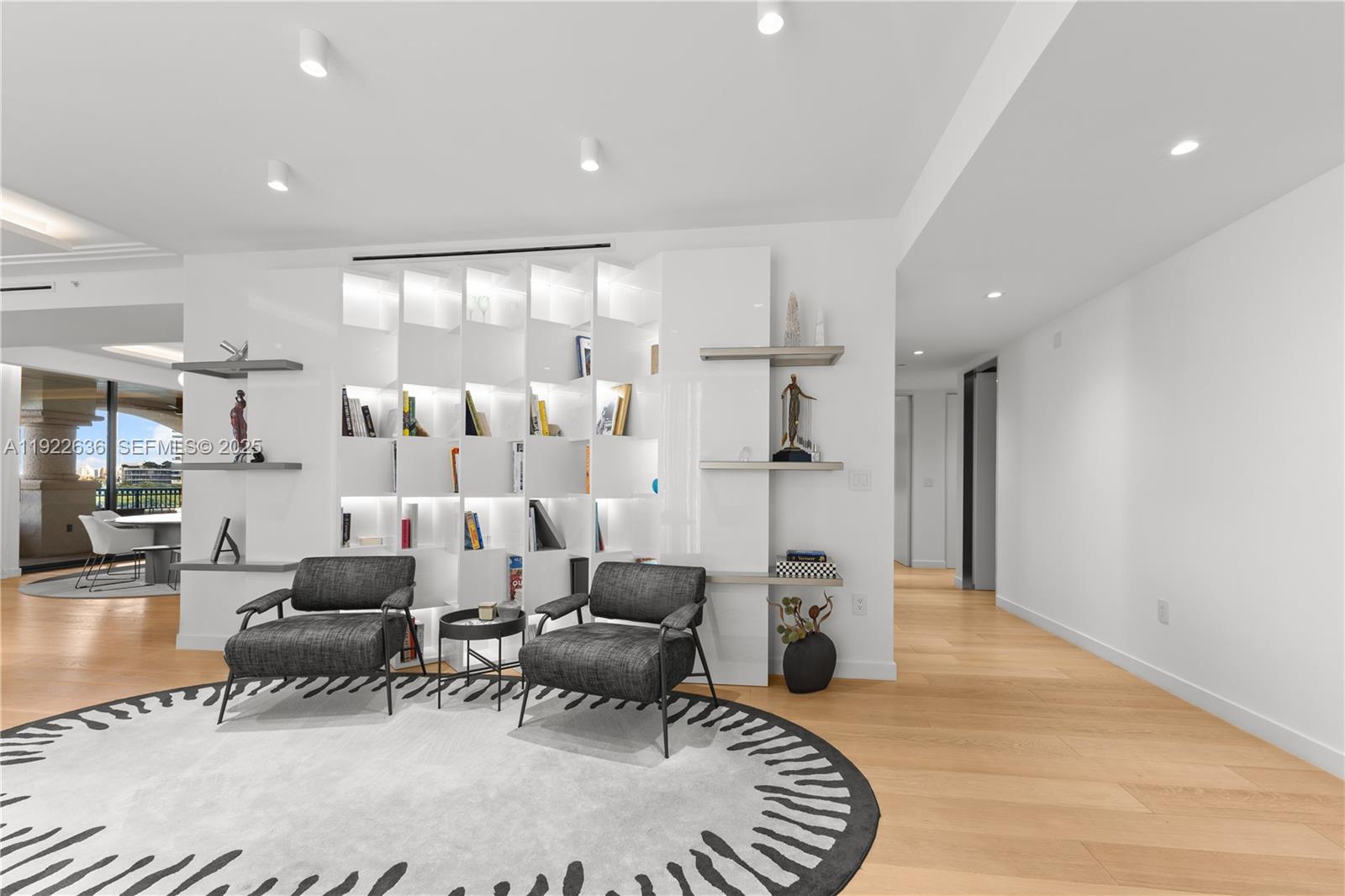 6800 Fisher Is Dr #6842 Miami Beach, FL 33109