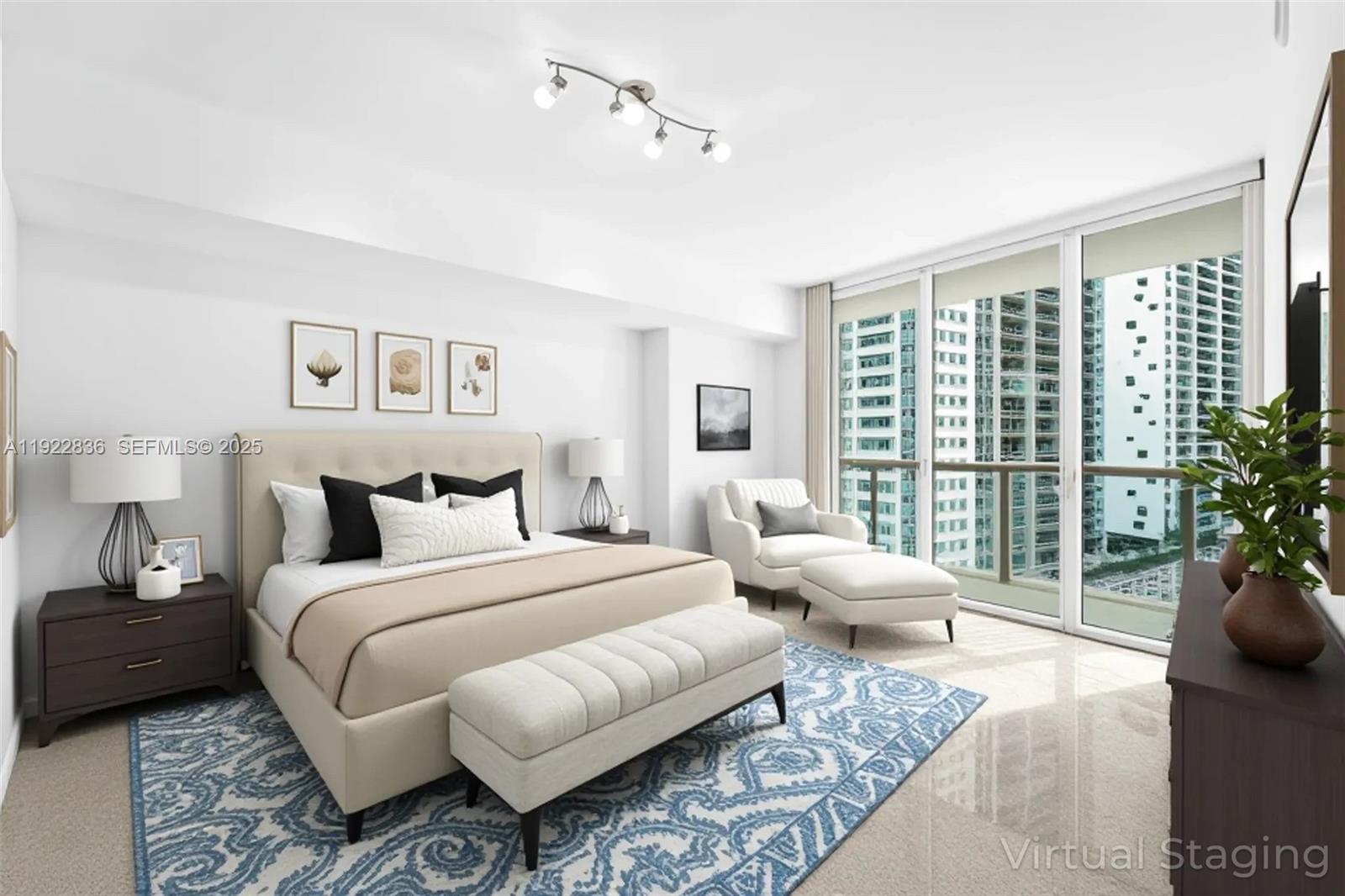 485 Brickell Ave #1907 Miami, FL 33131